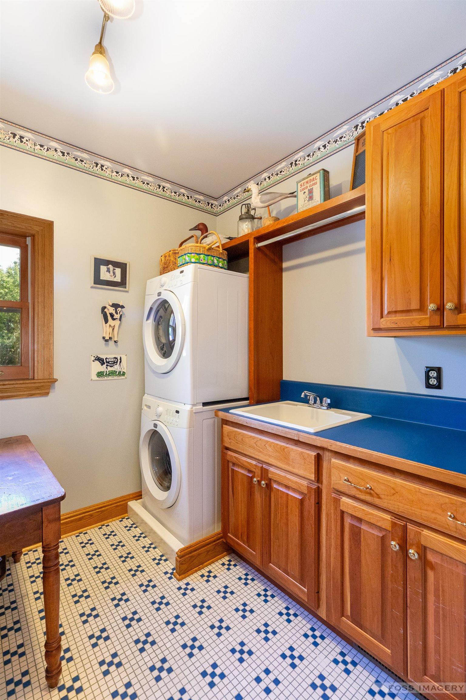 6 Pebble Beach Circle