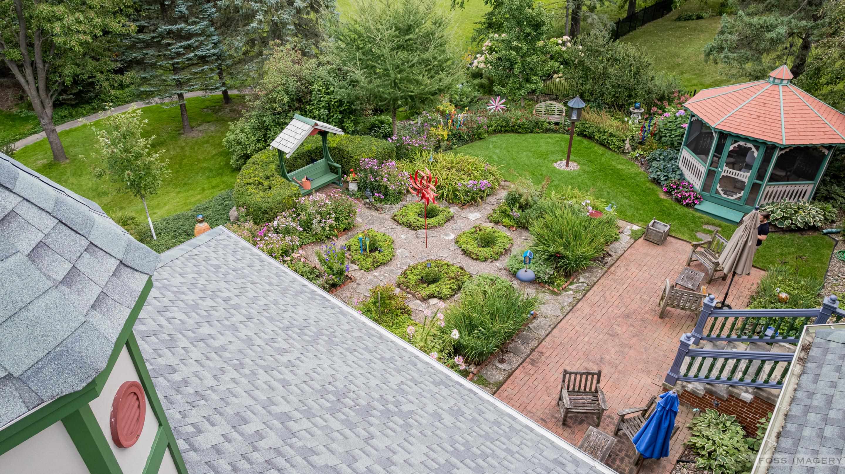 6 Pebble Beach Circle