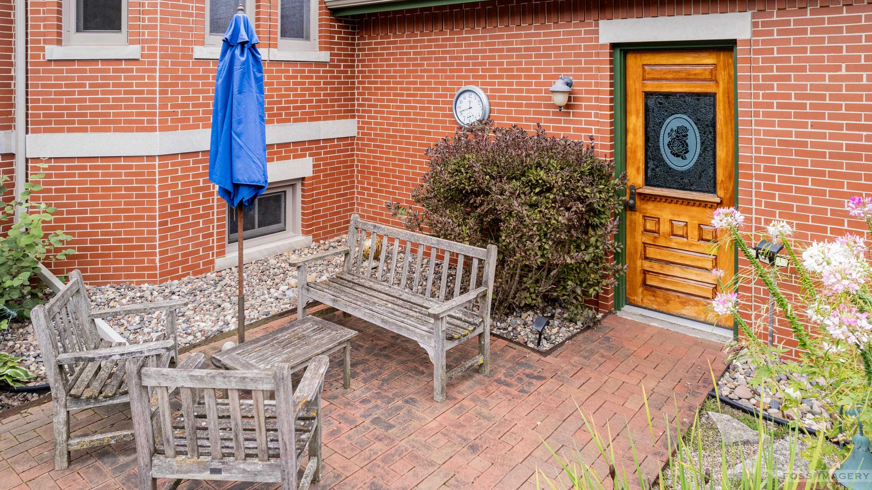 6 Pebble Beach Circle