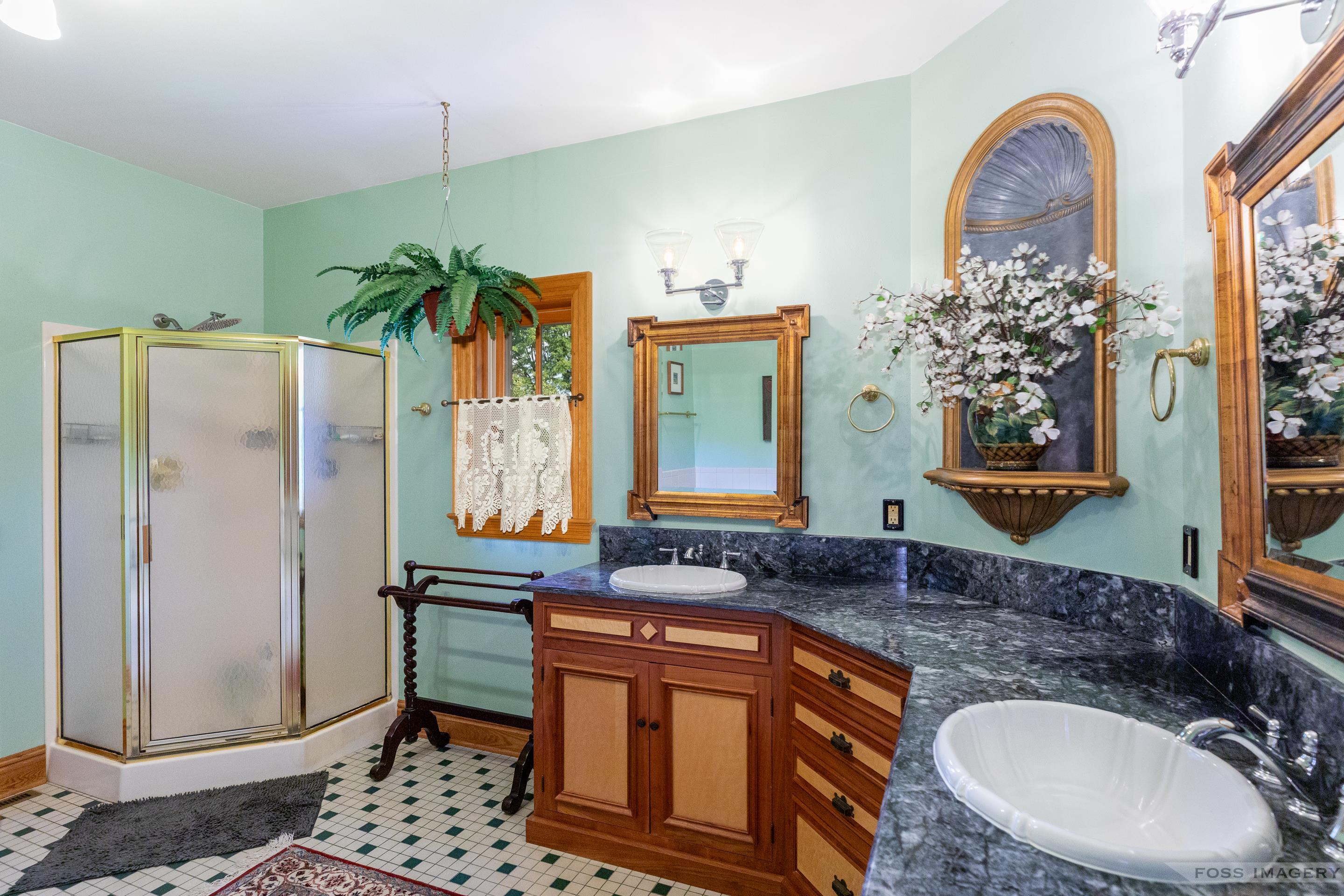 6 Pebble Beach Circle