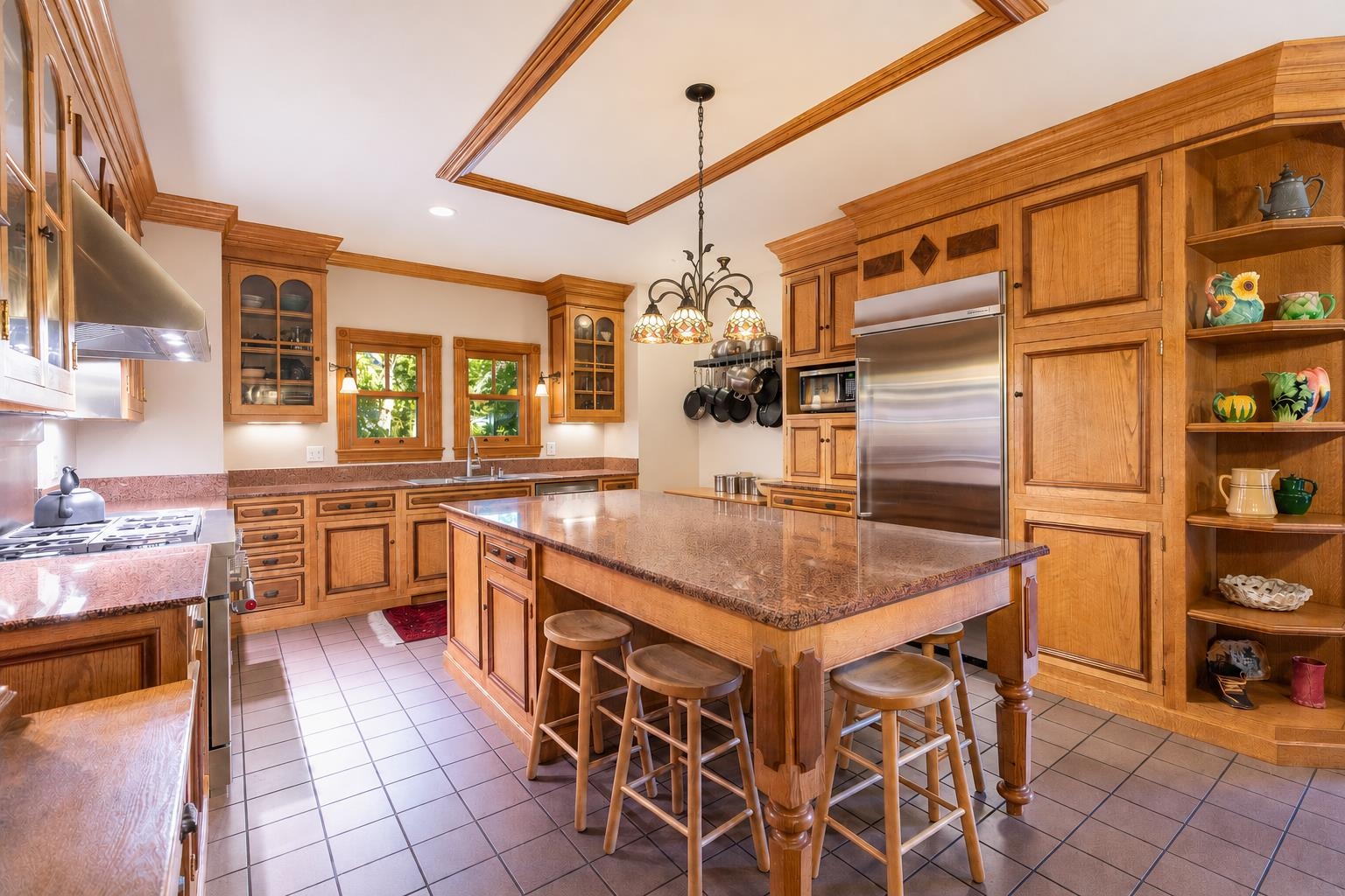 6 Pebble Beach Circle