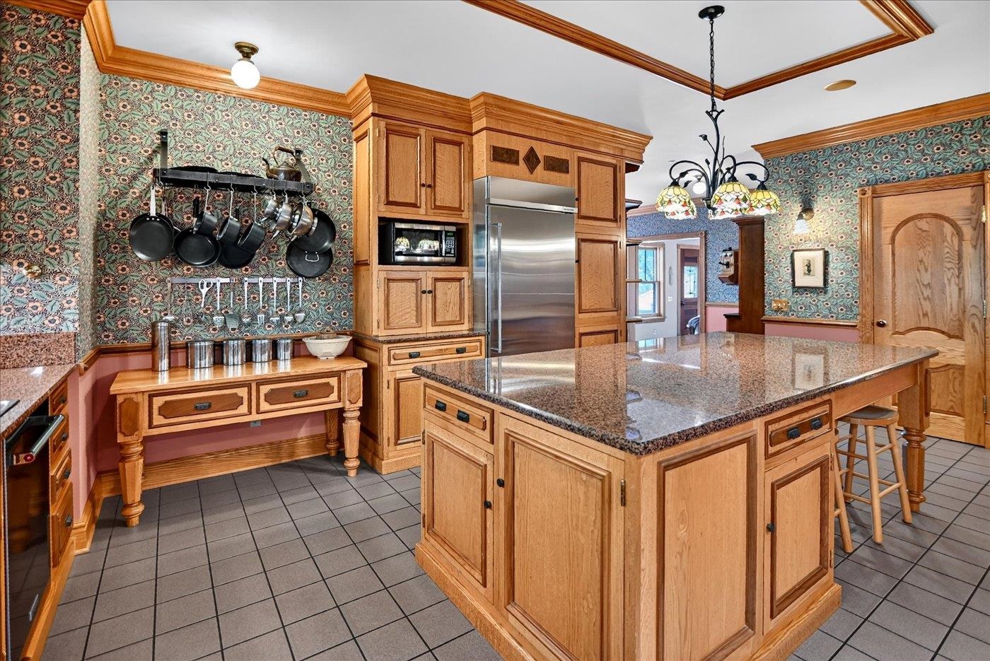 6 Pebble Beach Circle