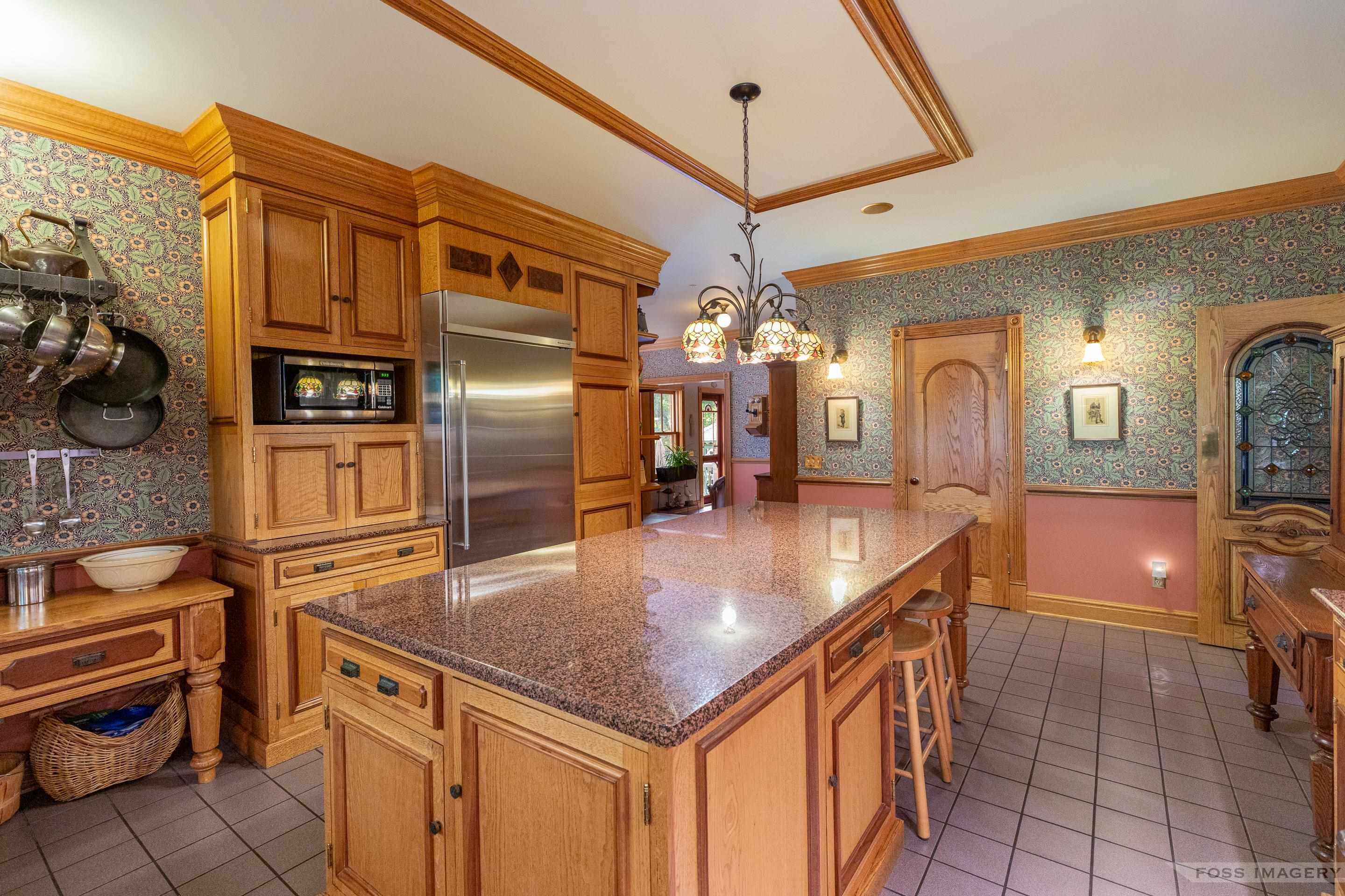 6 Pebble Beach Circle