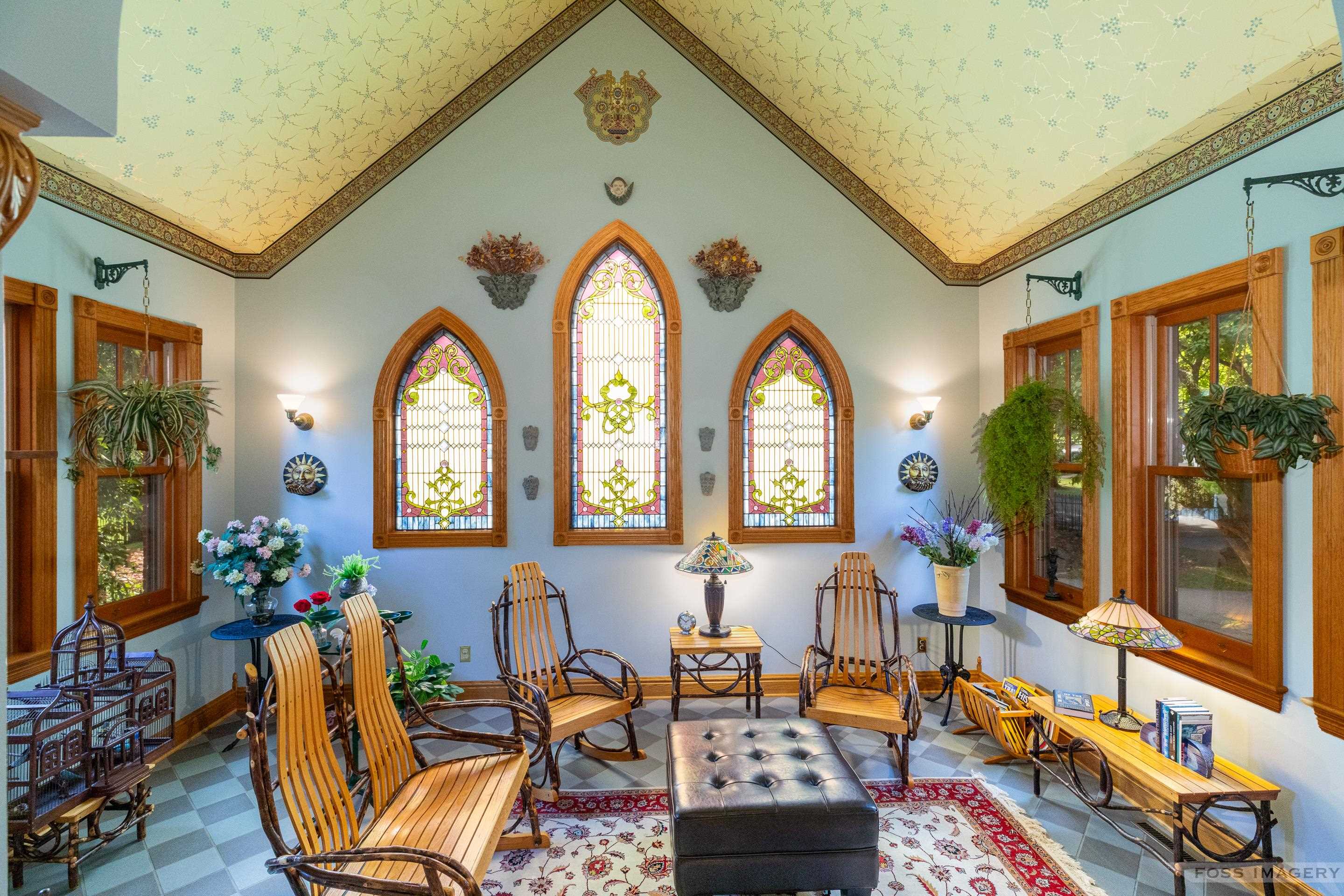 6 Pebble Beach Circle