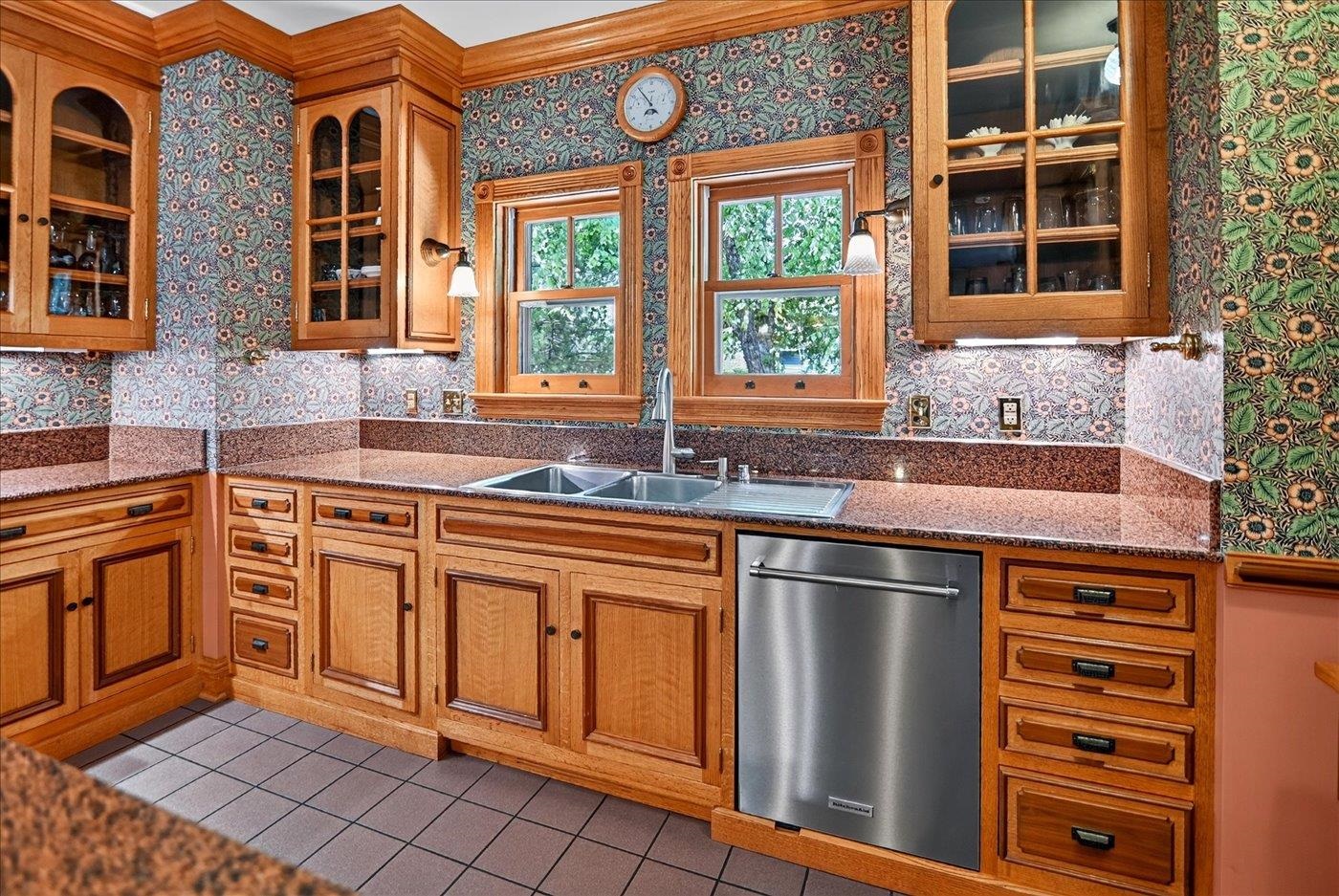 6 Pebble Beach Circle