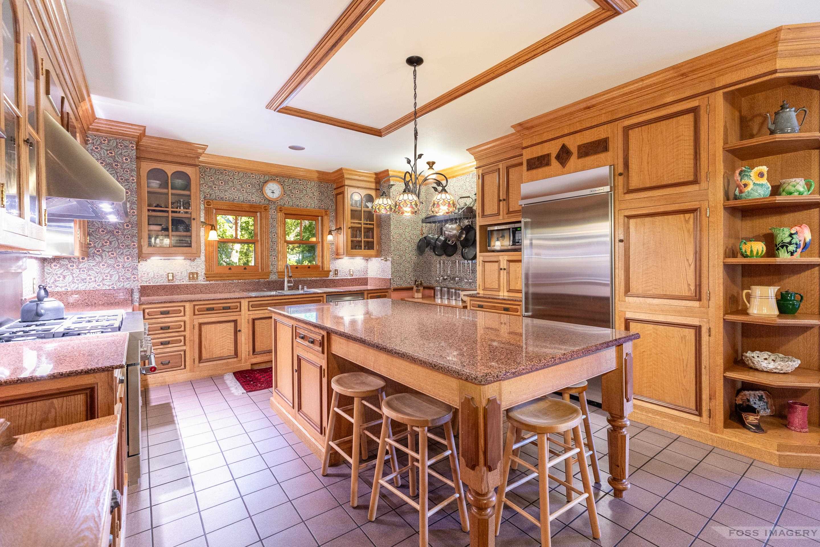 6 Pebble Beach Circle