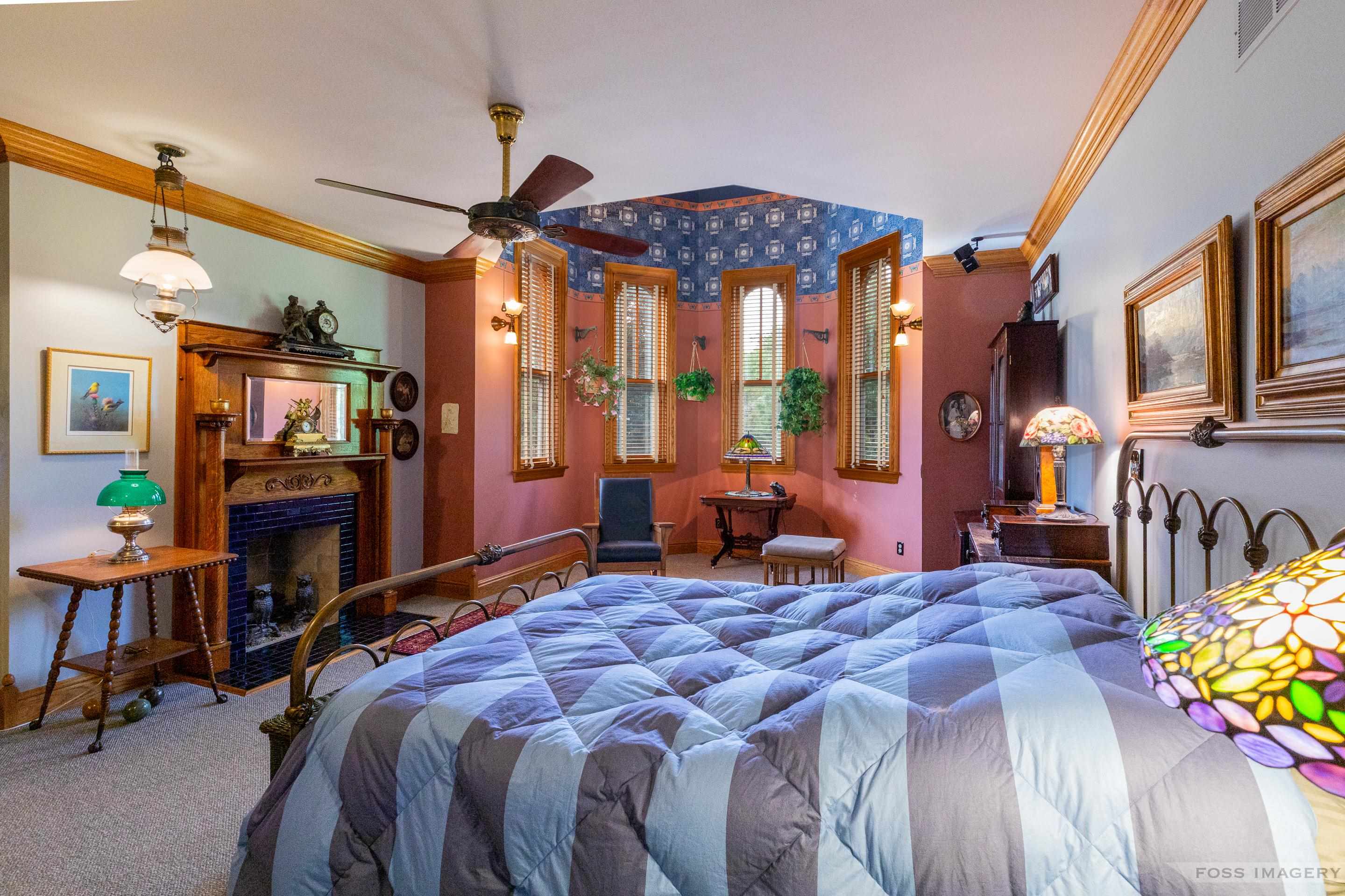 6 Pebble Beach Circle