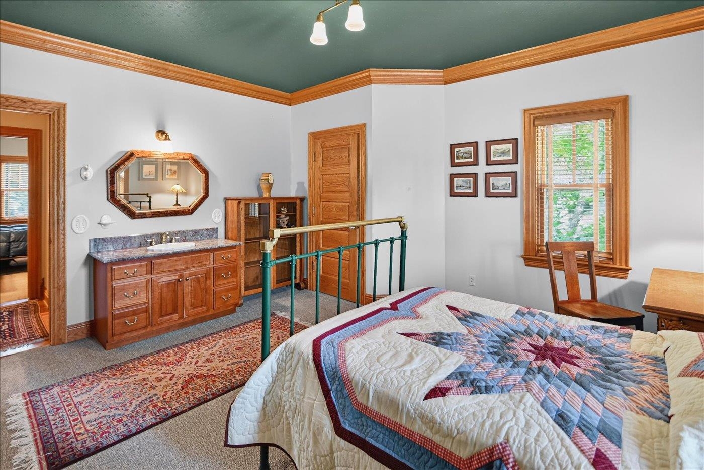 6 Pebble Beach Circle
