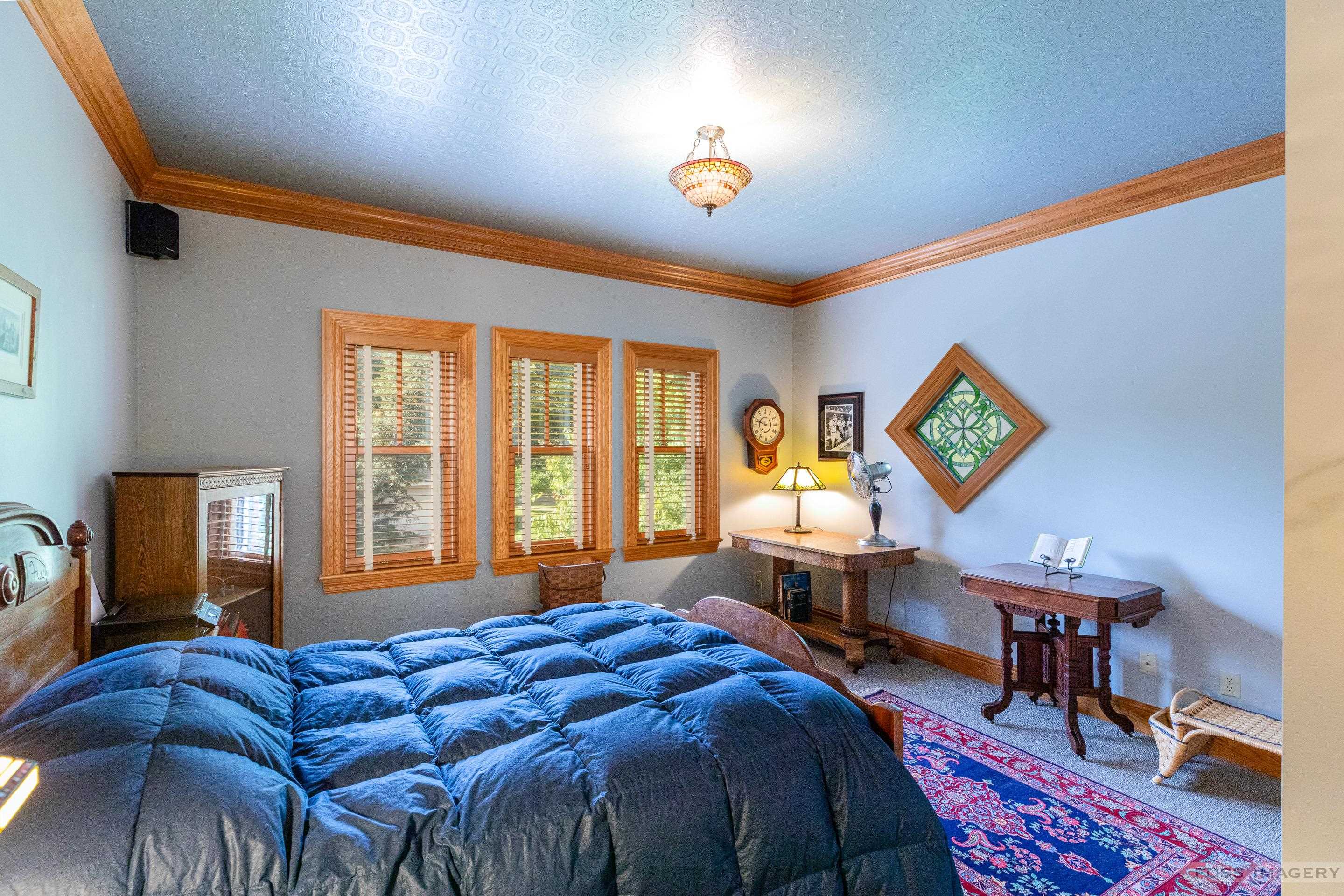 6 Pebble Beach Circle