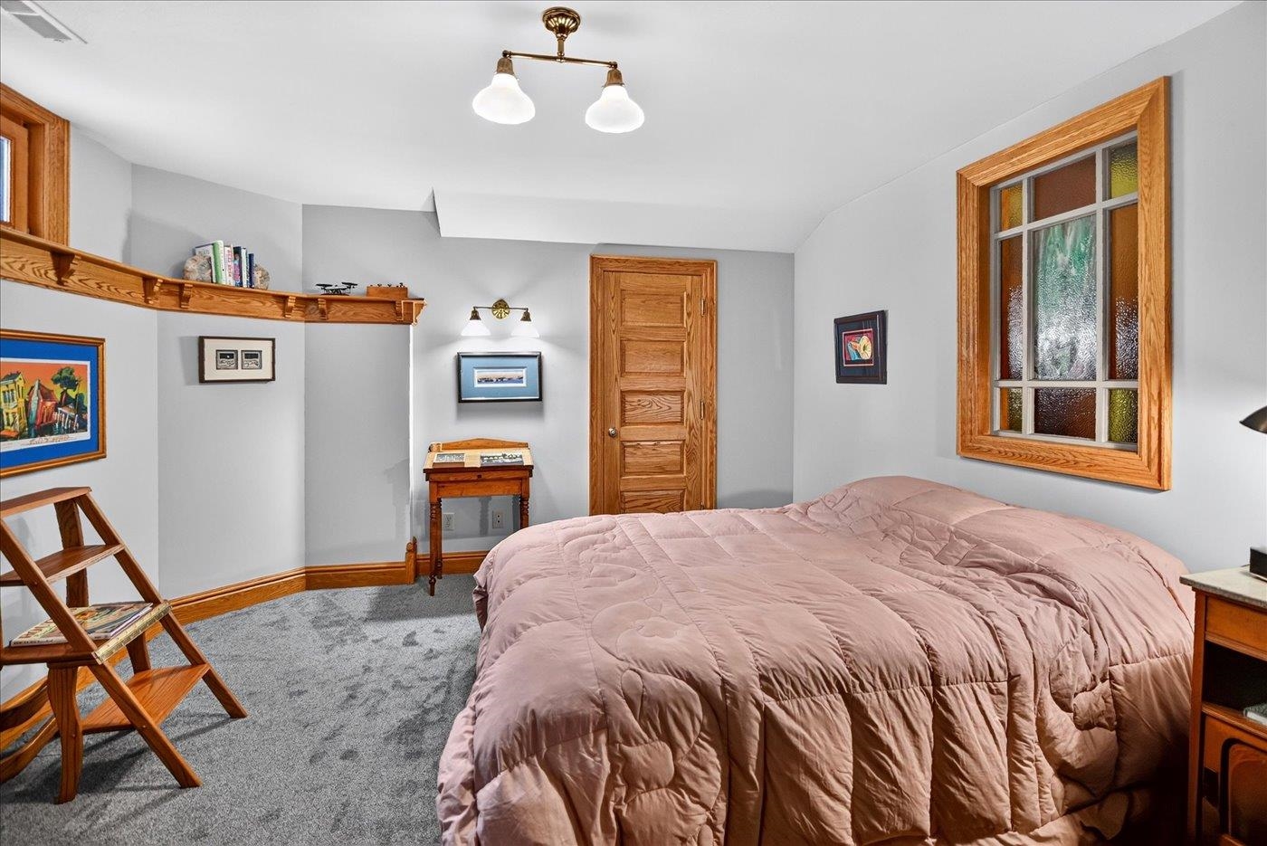 6 Pebble Beach Circle