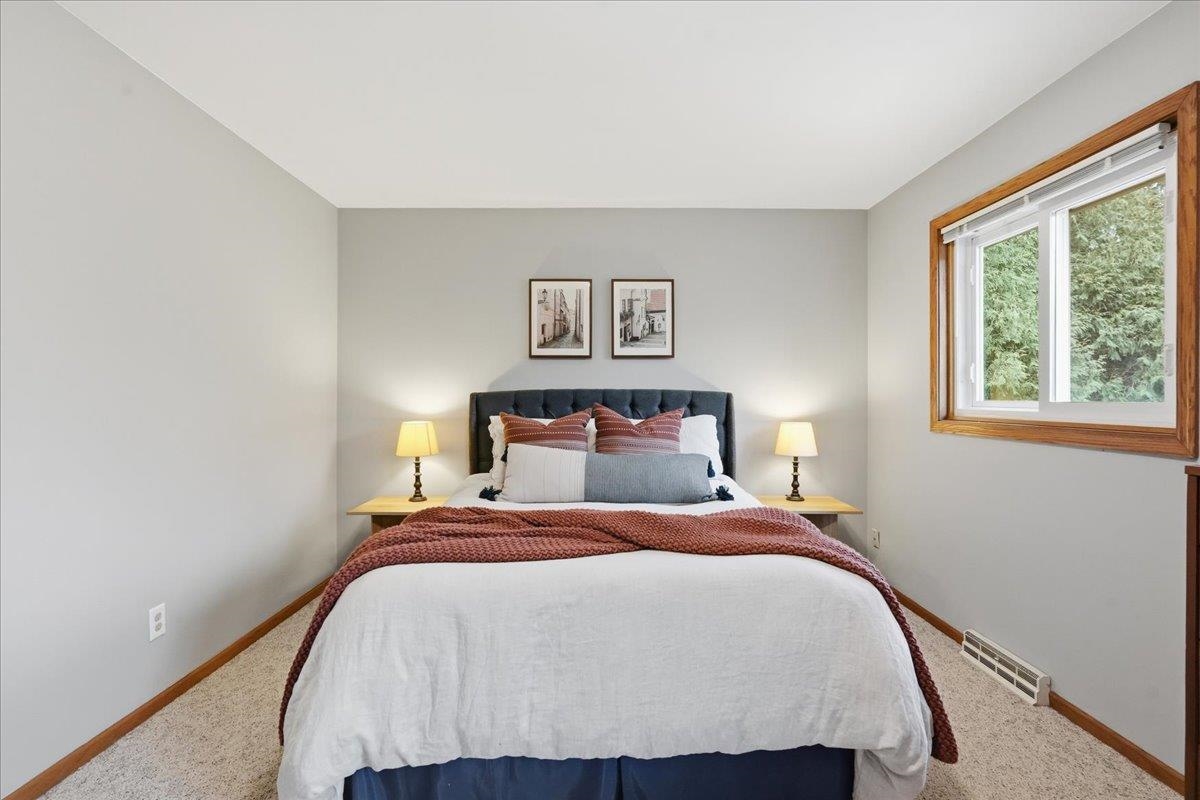 3880 Sunny Wood Drive