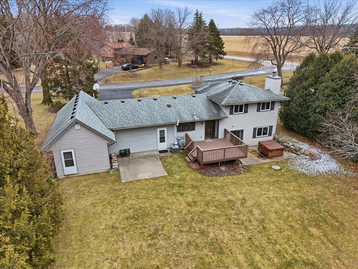 3880 Sunny Wood Drive
