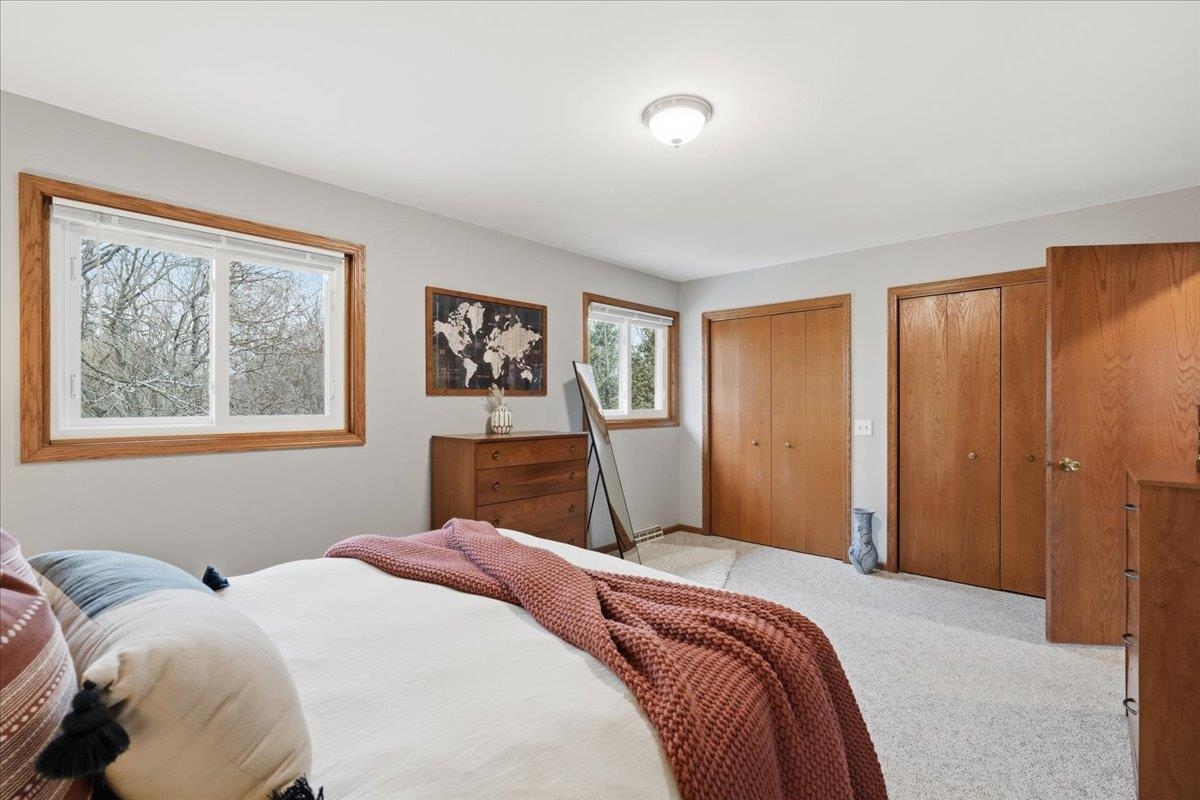 3880 Sunny Wood Drive