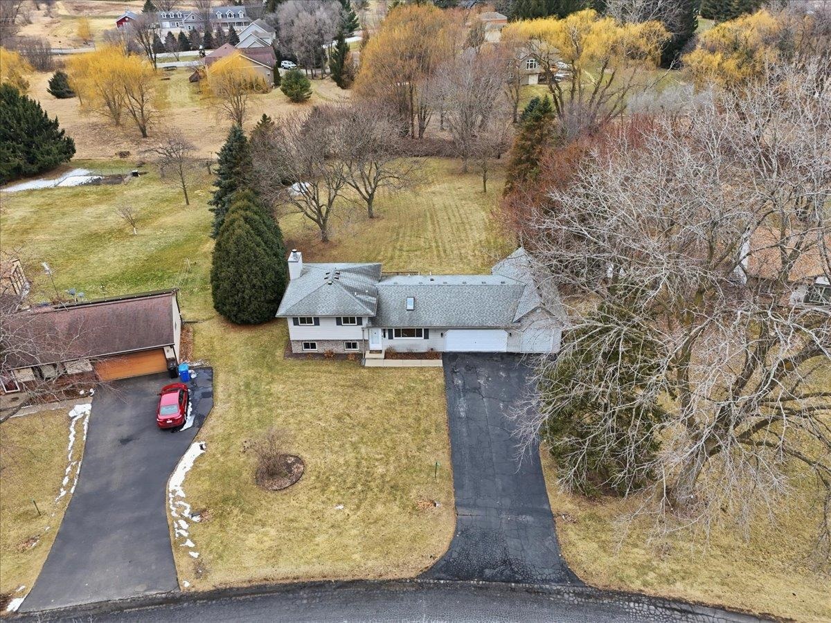 3880 Sunny Wood Drive