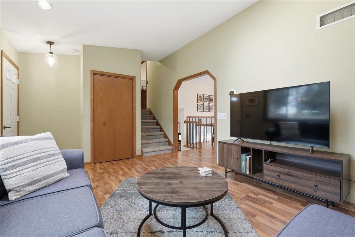 3880 Sunny Wood Drive