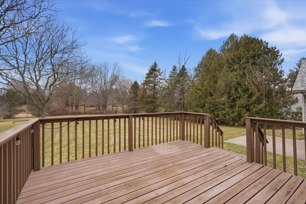 3880 Sunny Wood Drive