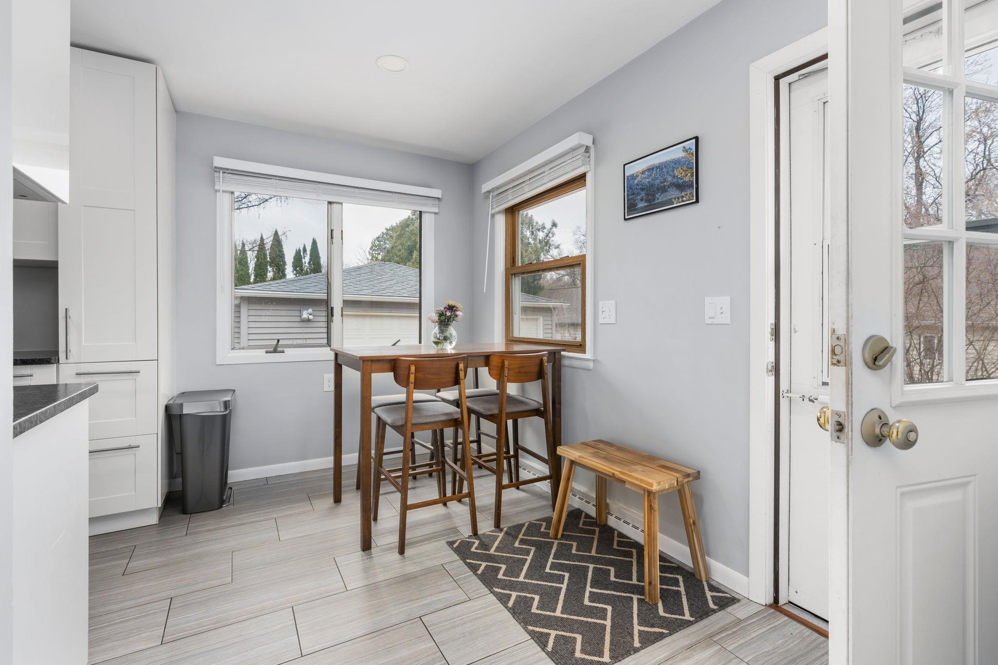 470 Woodside Terrace