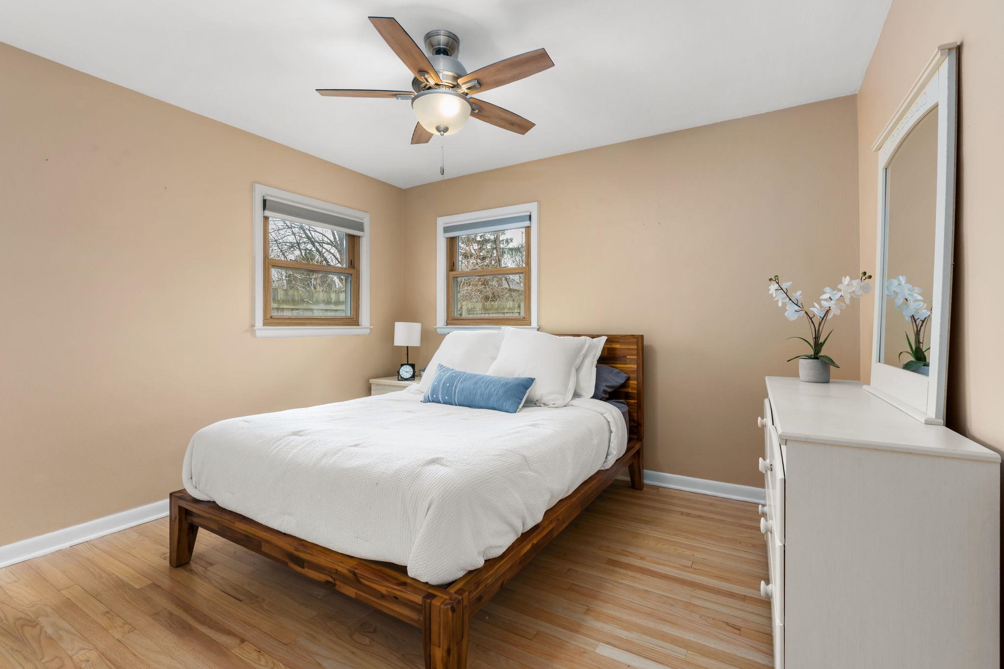 470 Woodside Terrace