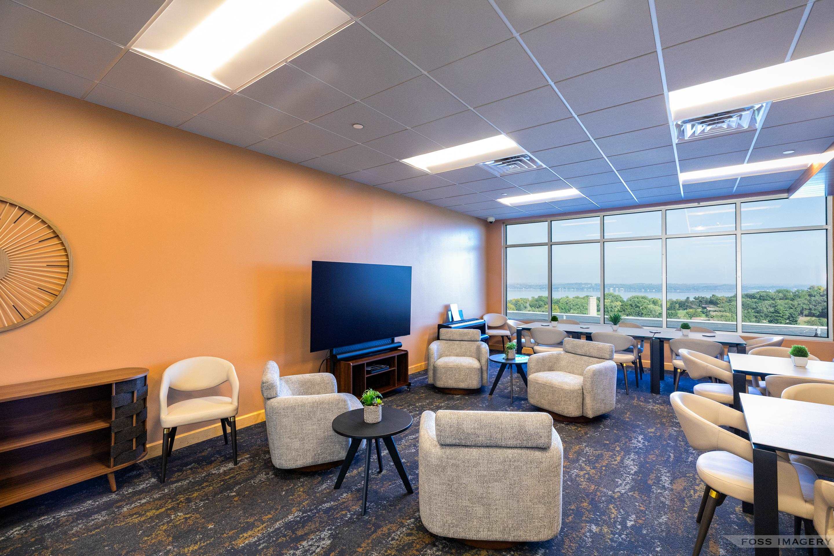 625 N Segoe Road 1107