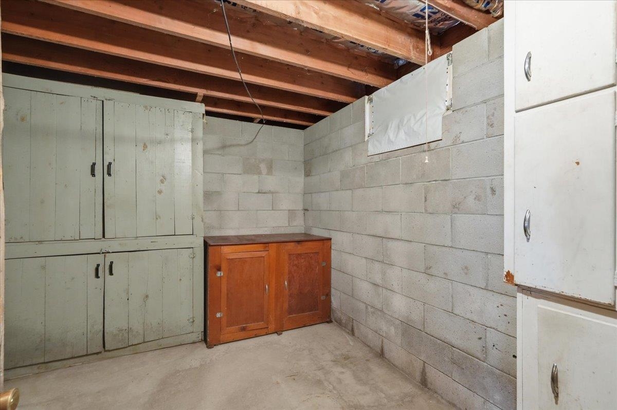 413 N Stevenson Street