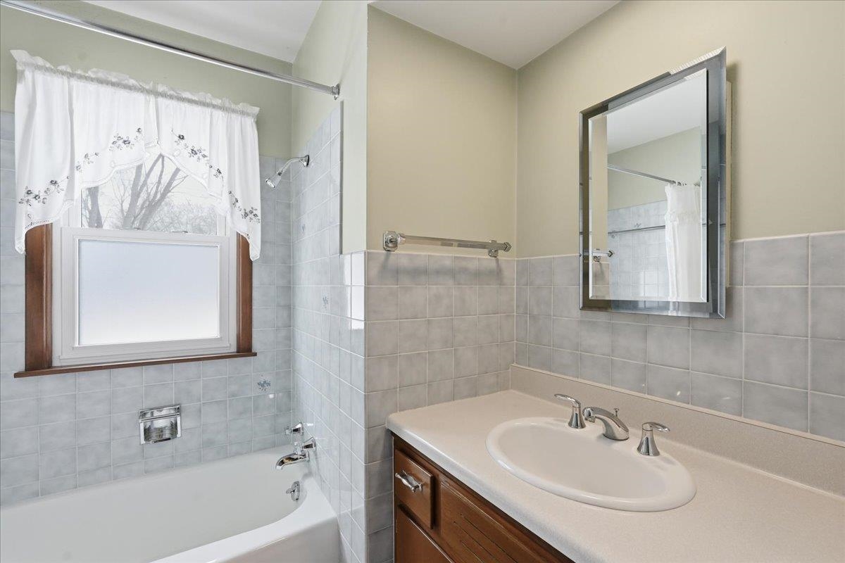 413 N Stevenson Street