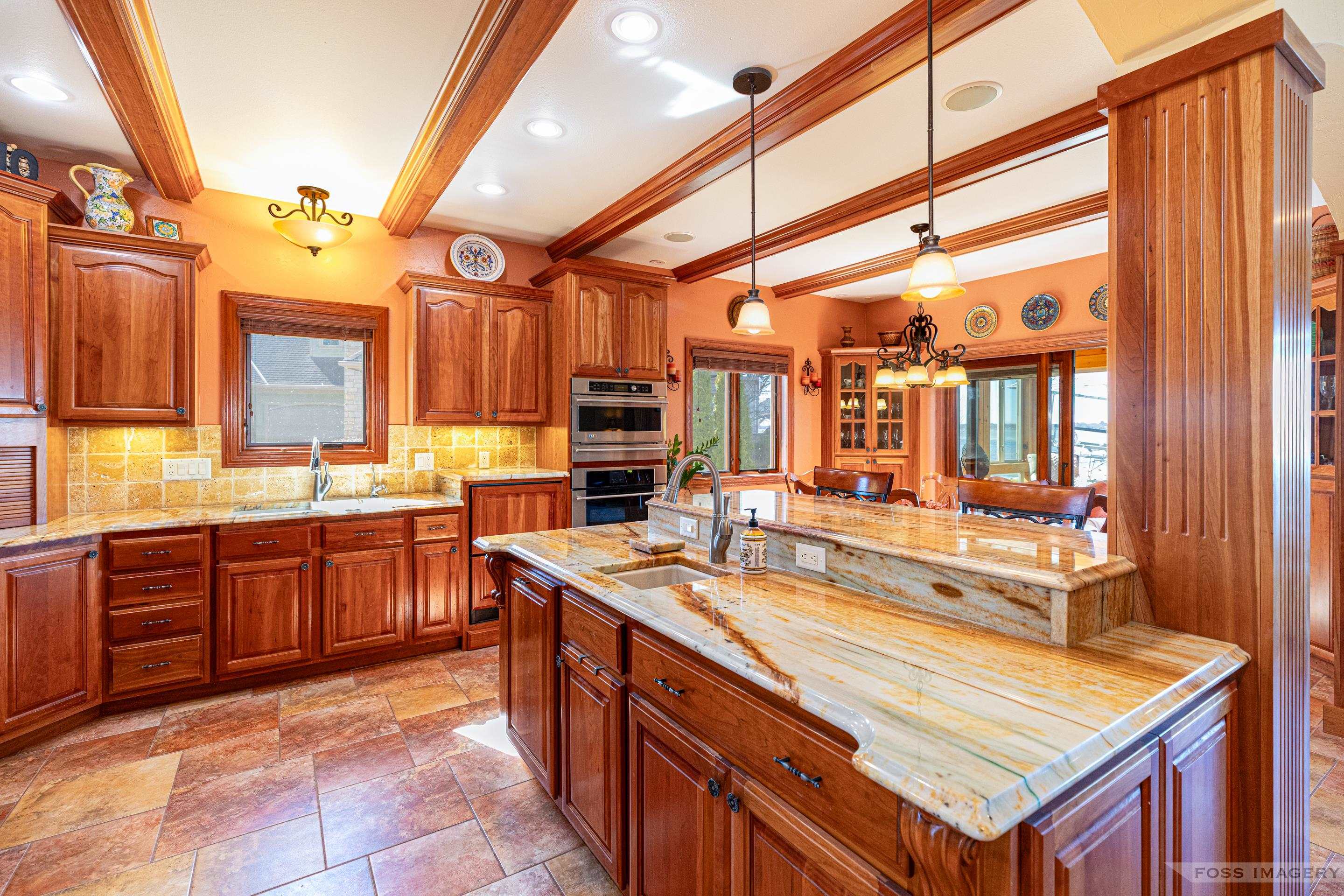 5728 Lake Edge Road