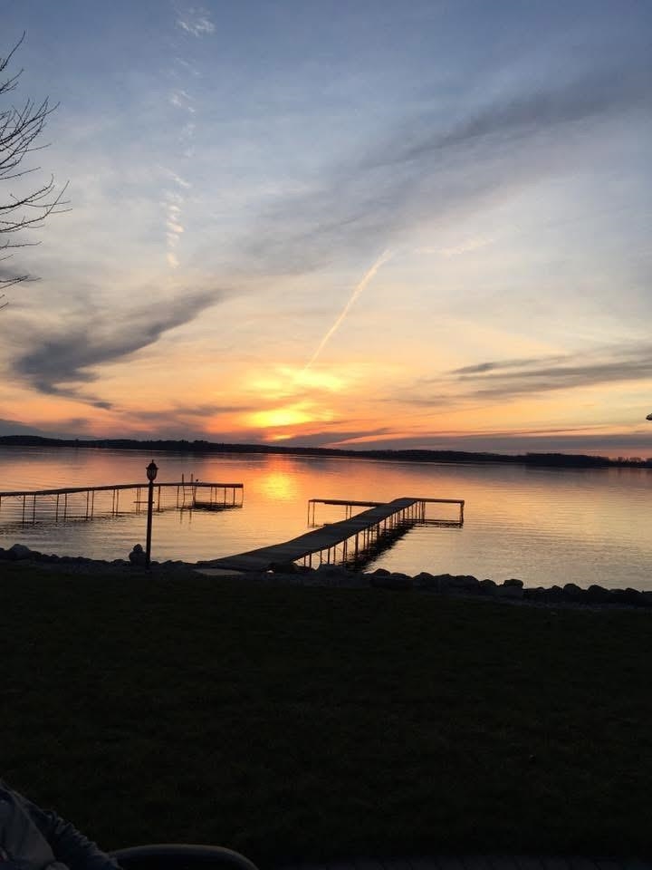 5728 Lake Edge Road