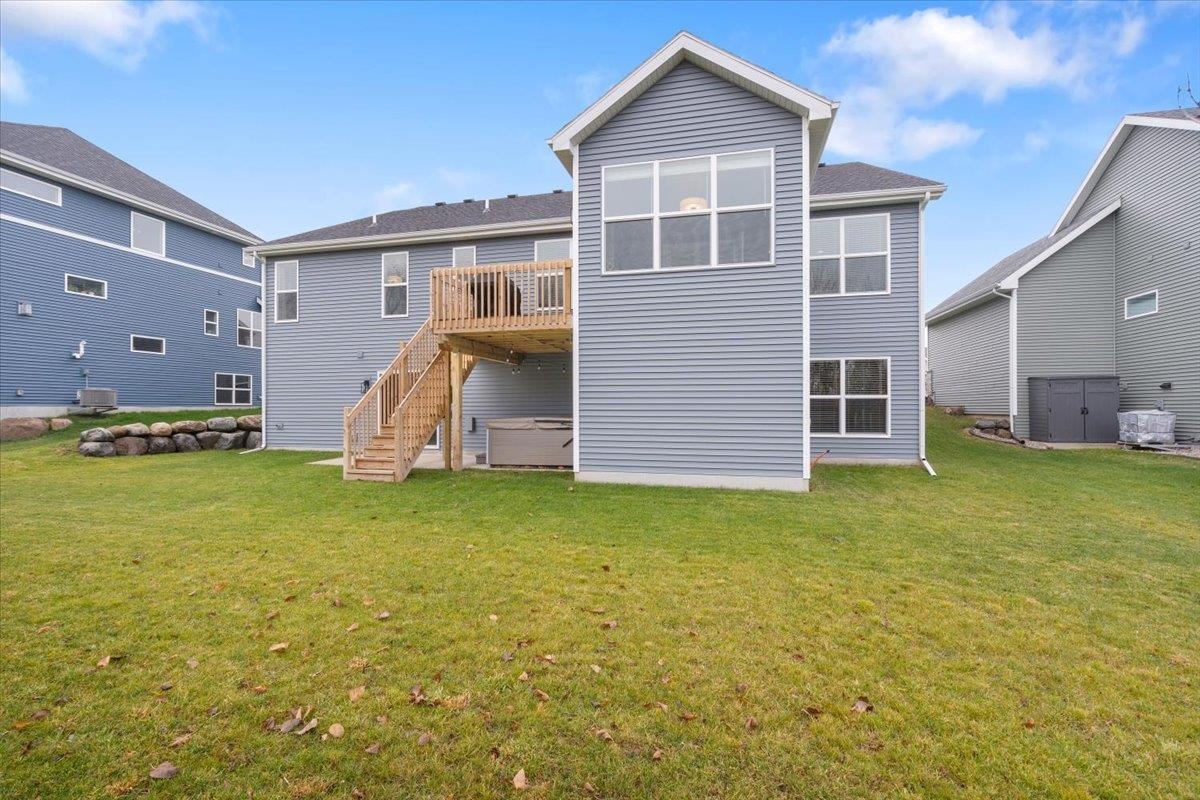 515 Fox Den Drive
