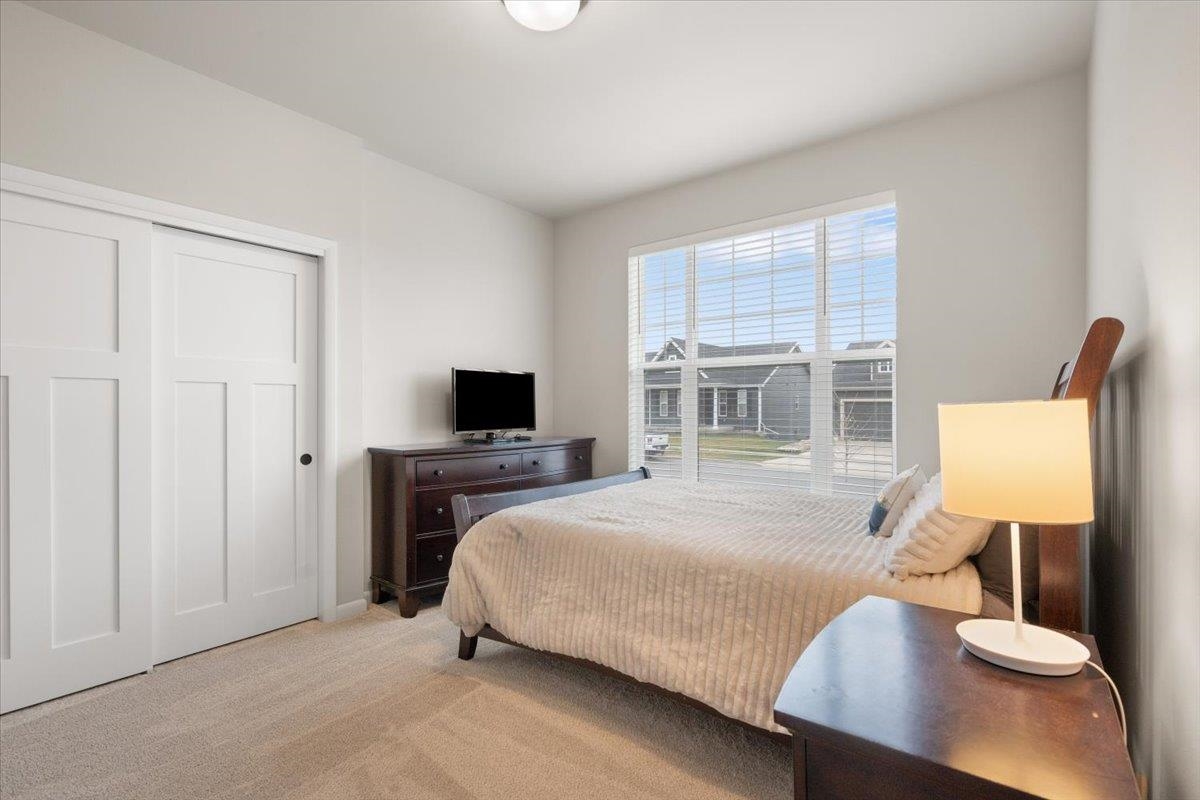 515 Fox Den Drive
