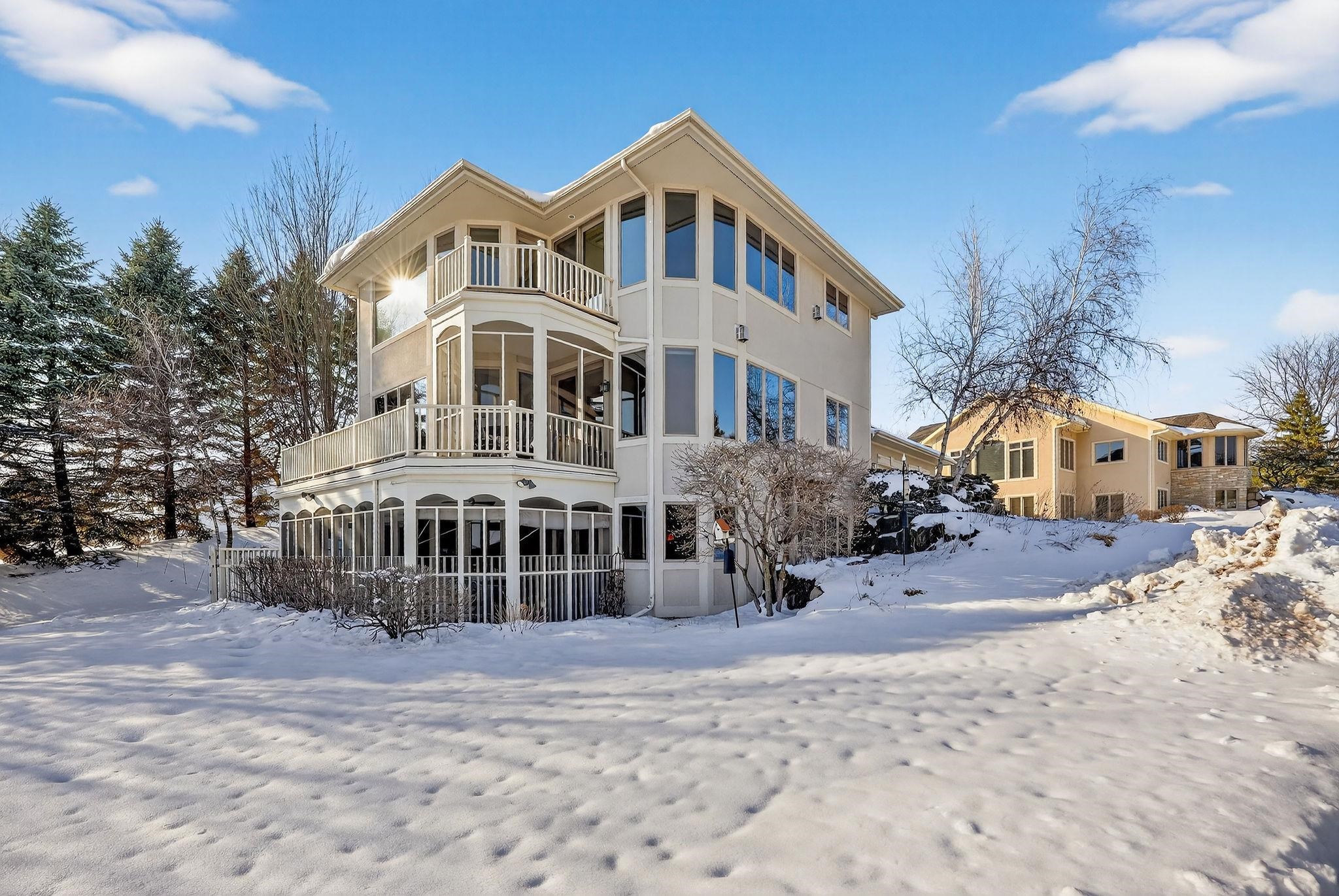 3800 Signature Drive