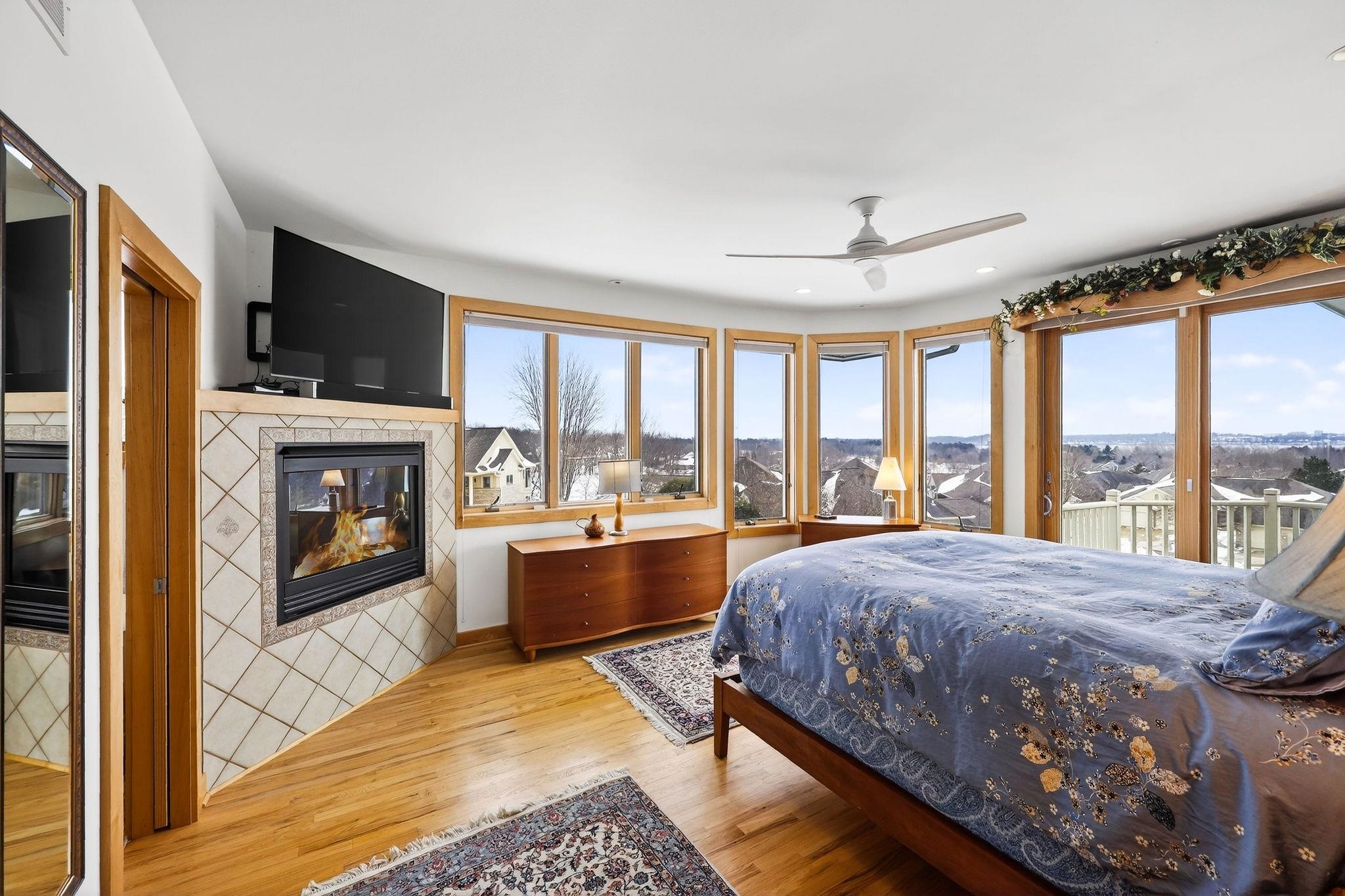 3800 Signature Drive