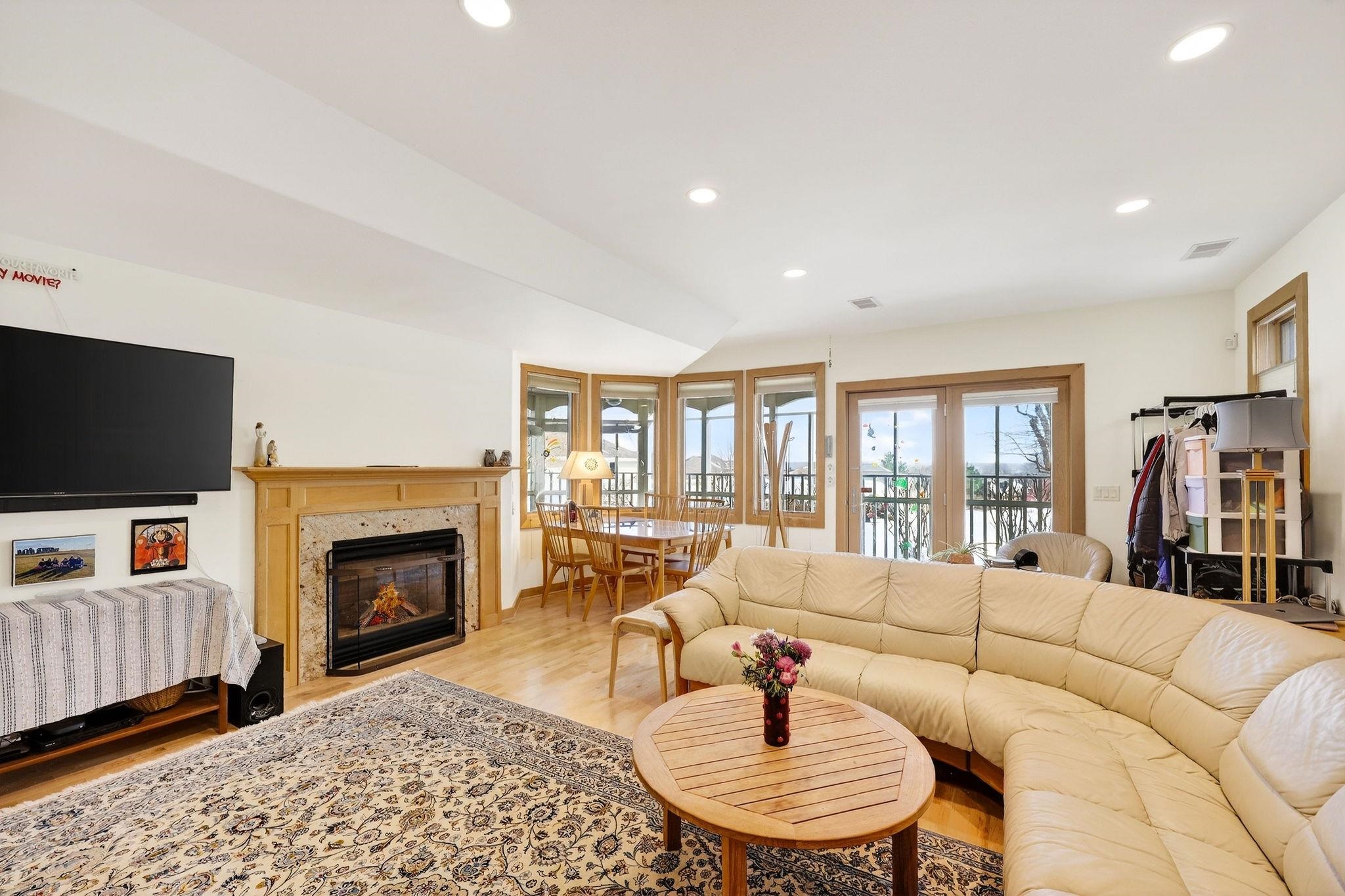 3800 Signature Drive