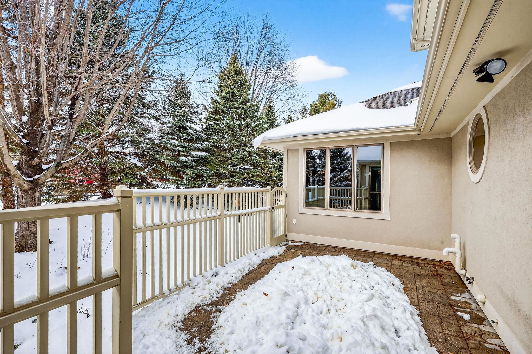 3800 Signature Drive