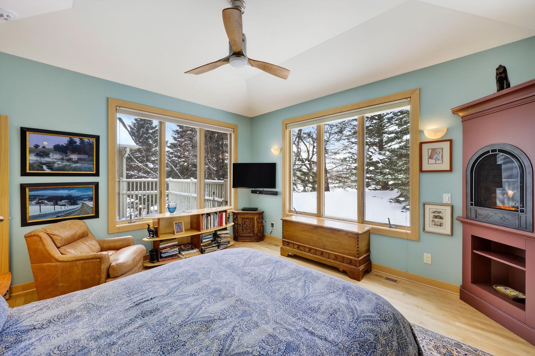 3800 Signature Drive