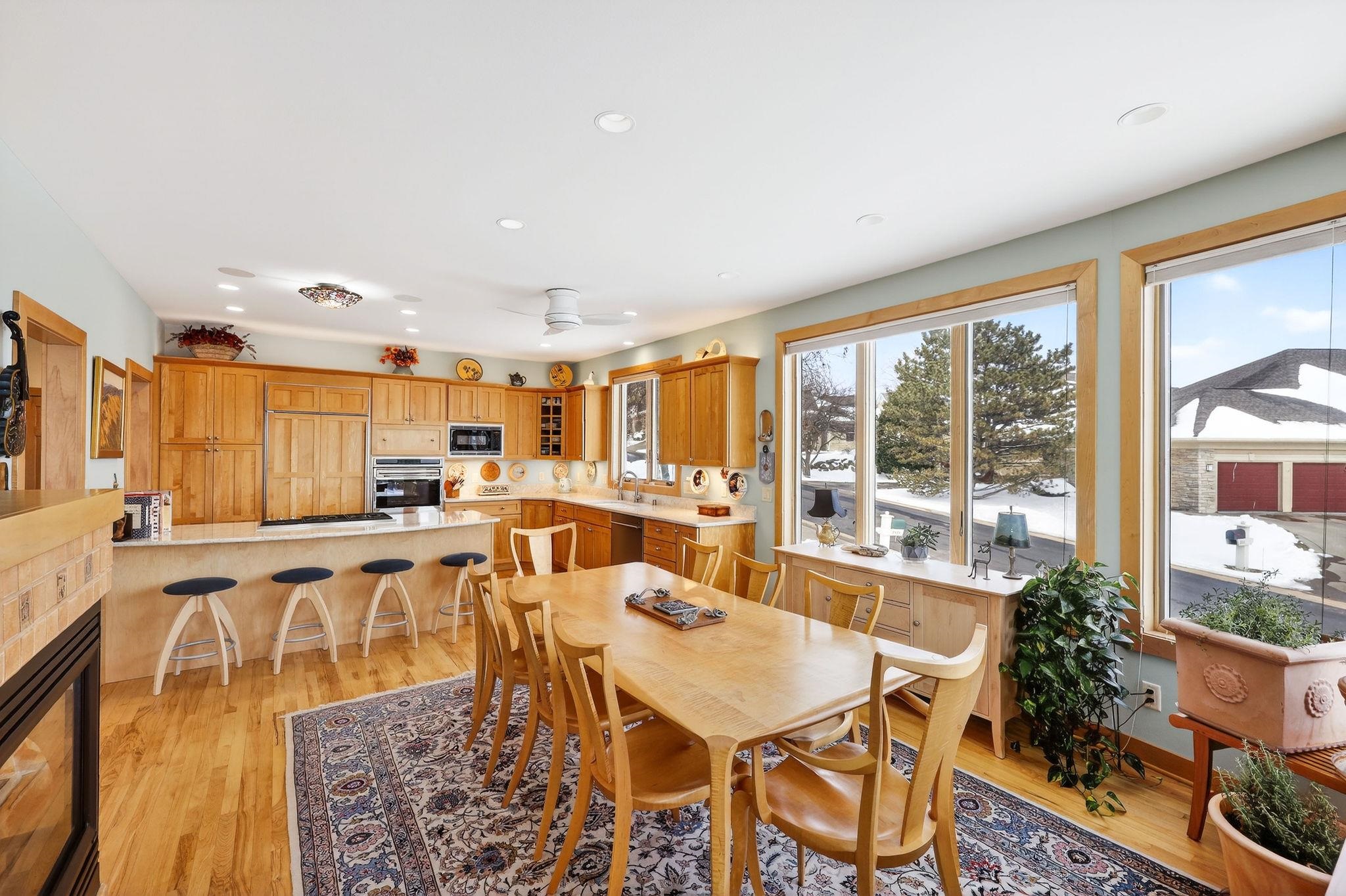 3800 Signature Drive