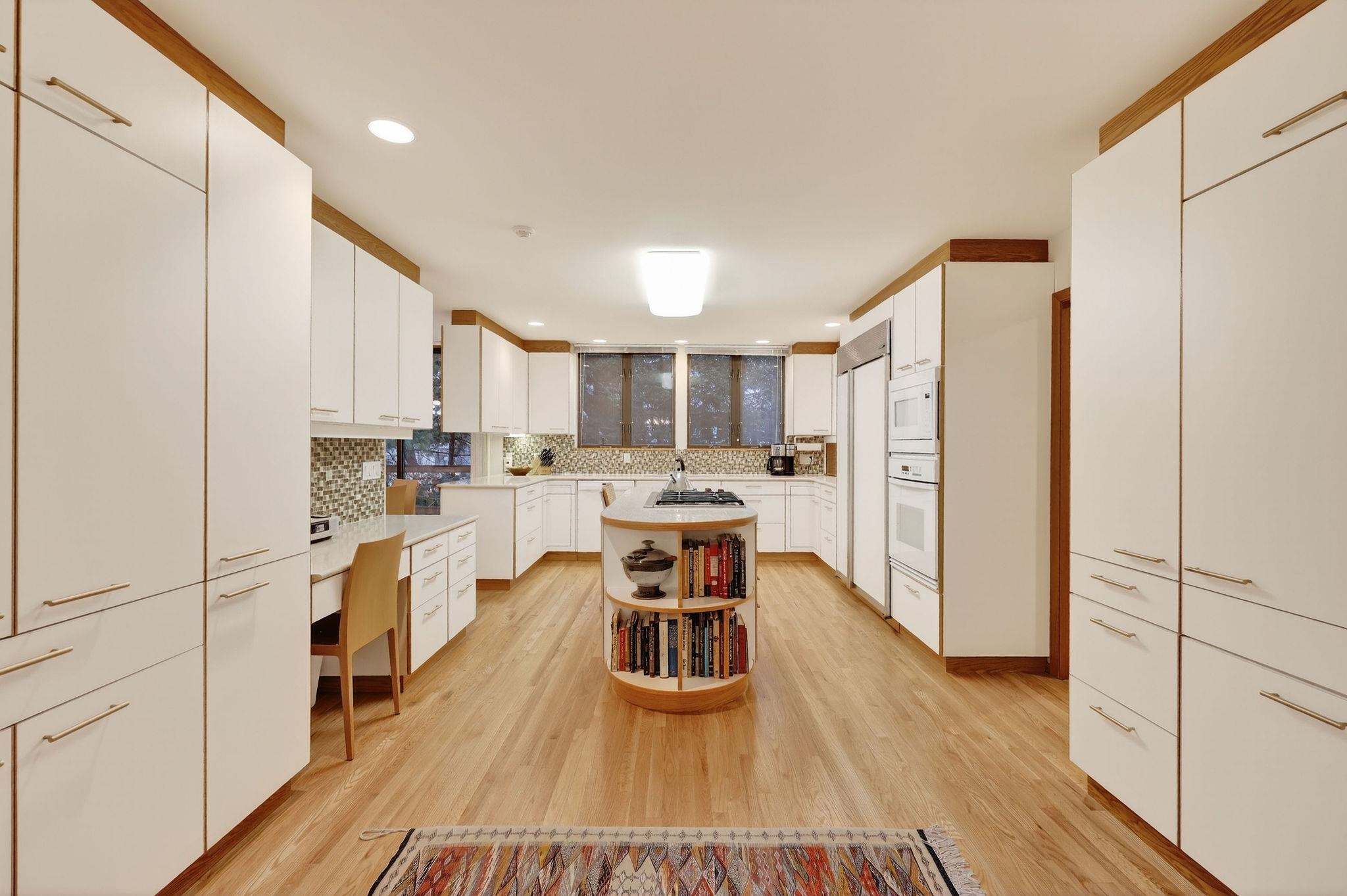 209 Saratoga Circle