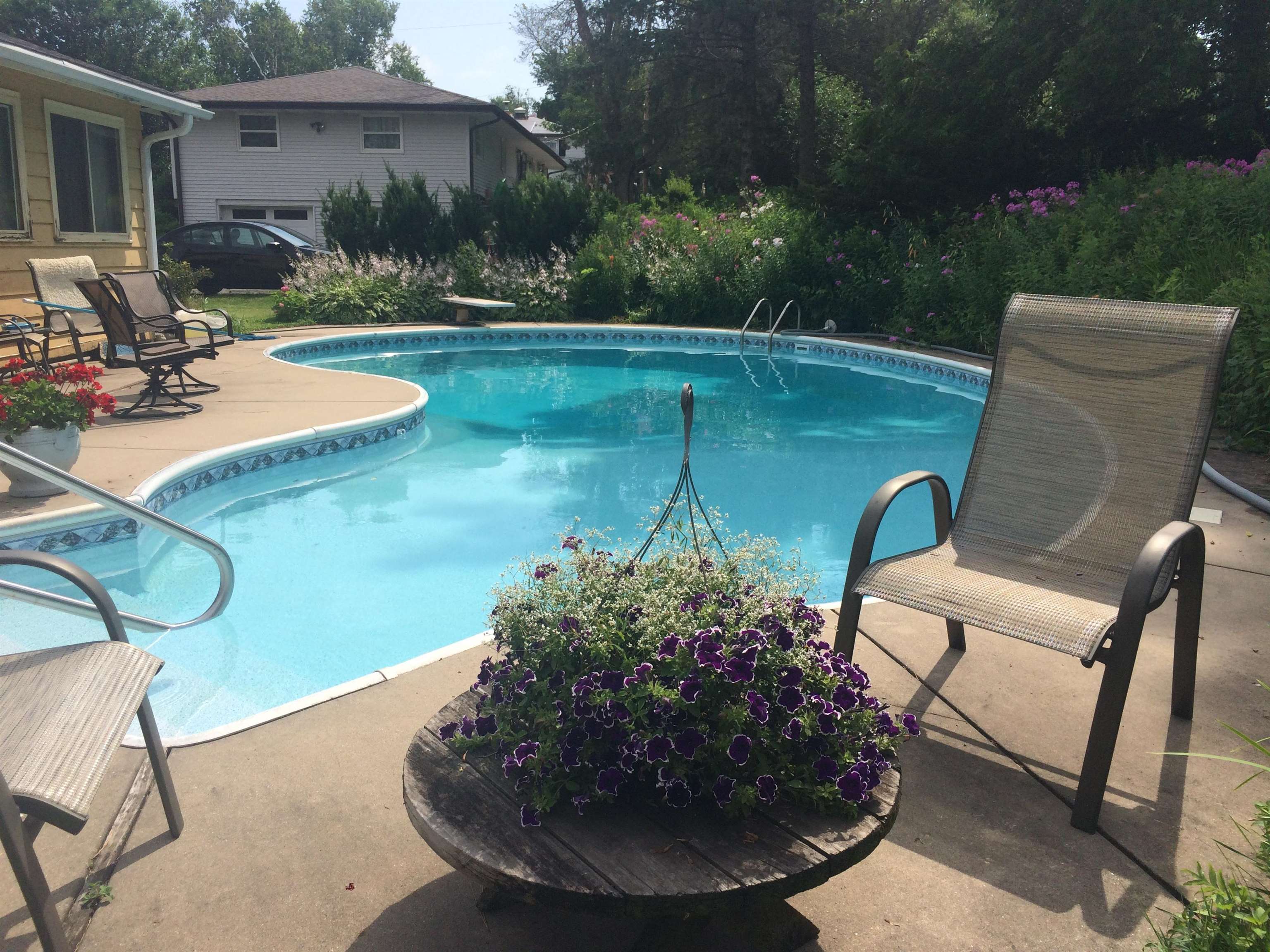 7387 Mineral Point Road