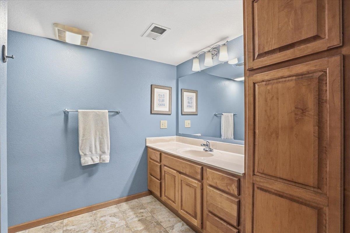 3034 Saddle Brooke Trail