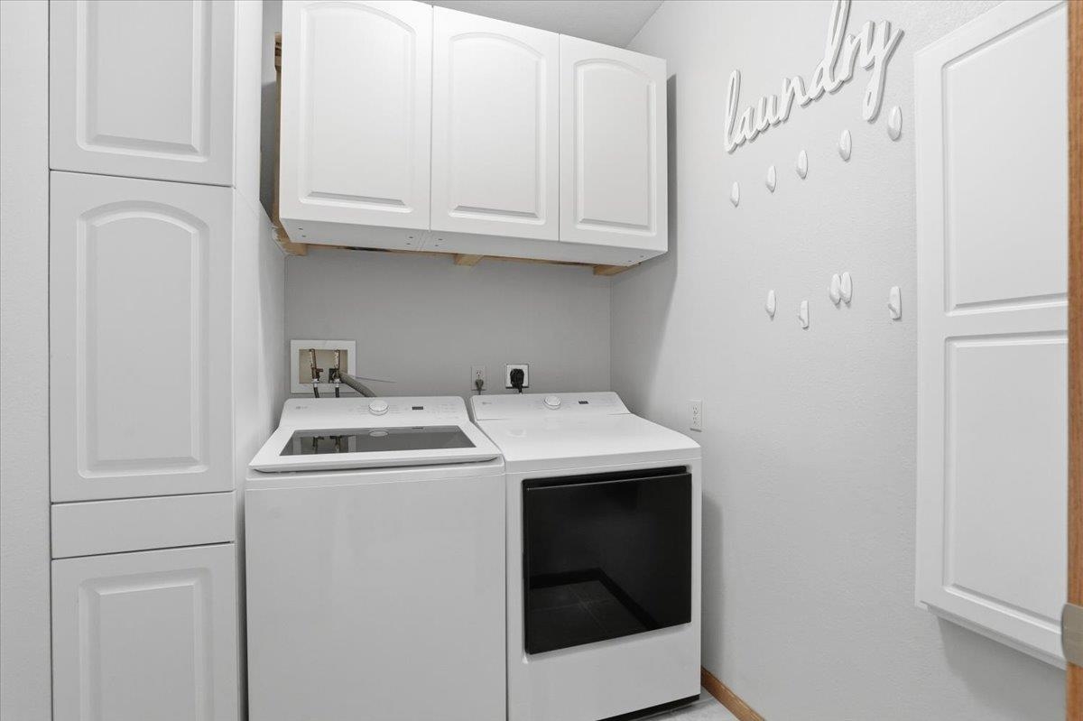 3034 Saddle Brooke Trail