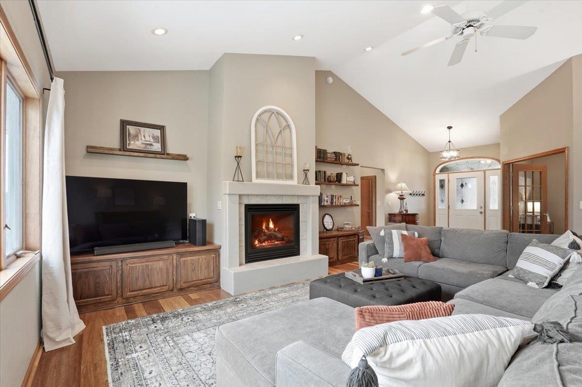 3034 Saddle Brooke Trail