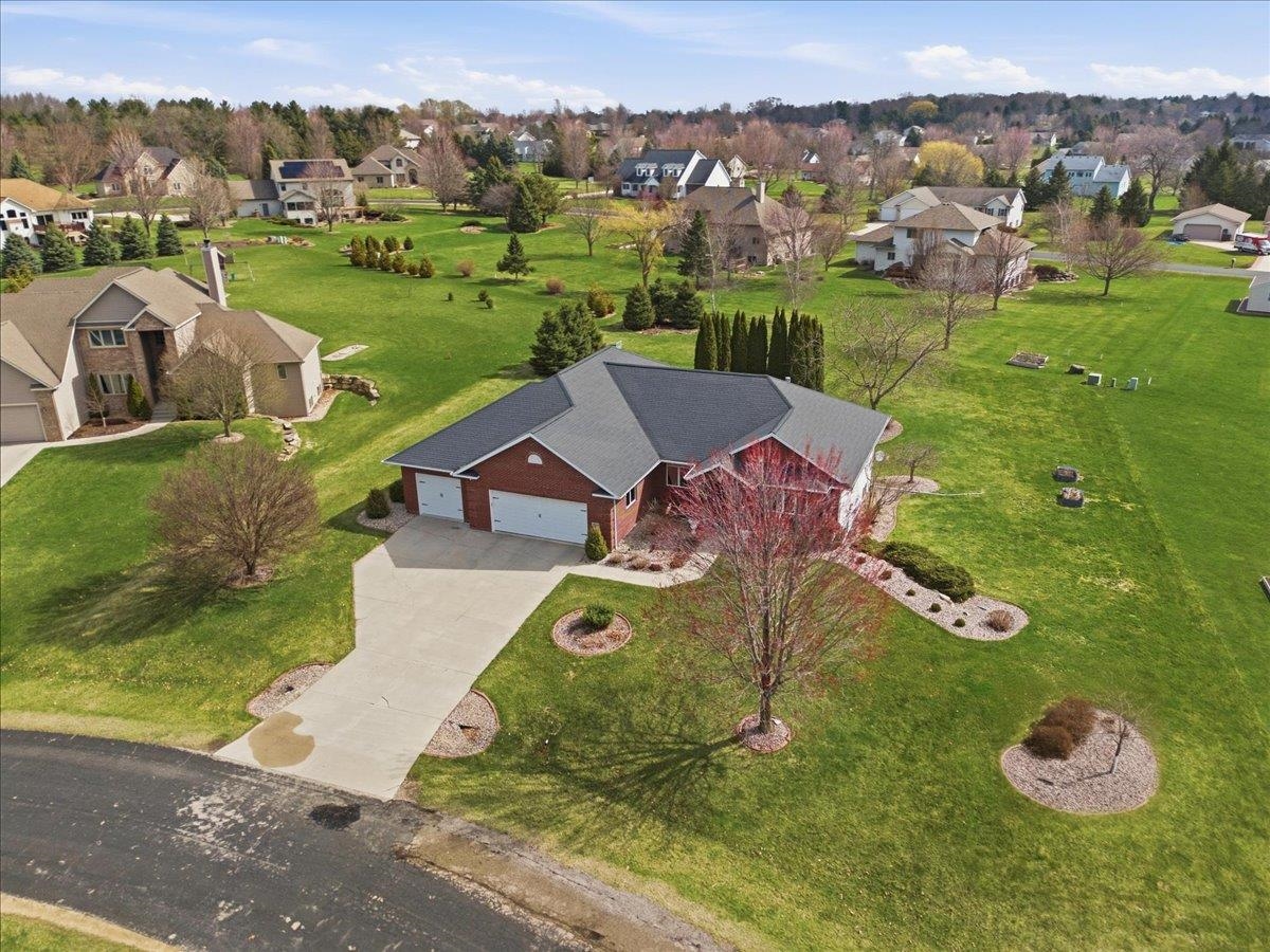 3034 Saddle Brooke Trail