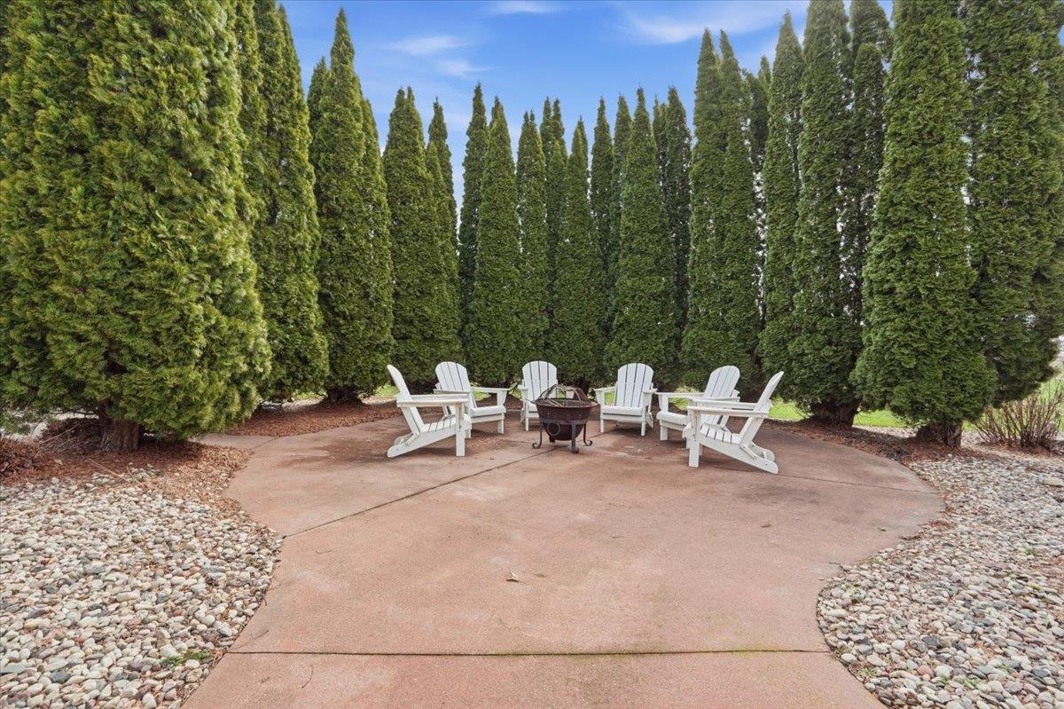 3034 Saddle Brooke Trail