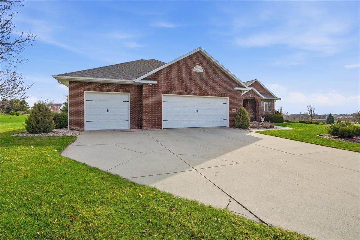 3034 Saddle Brooke Trail