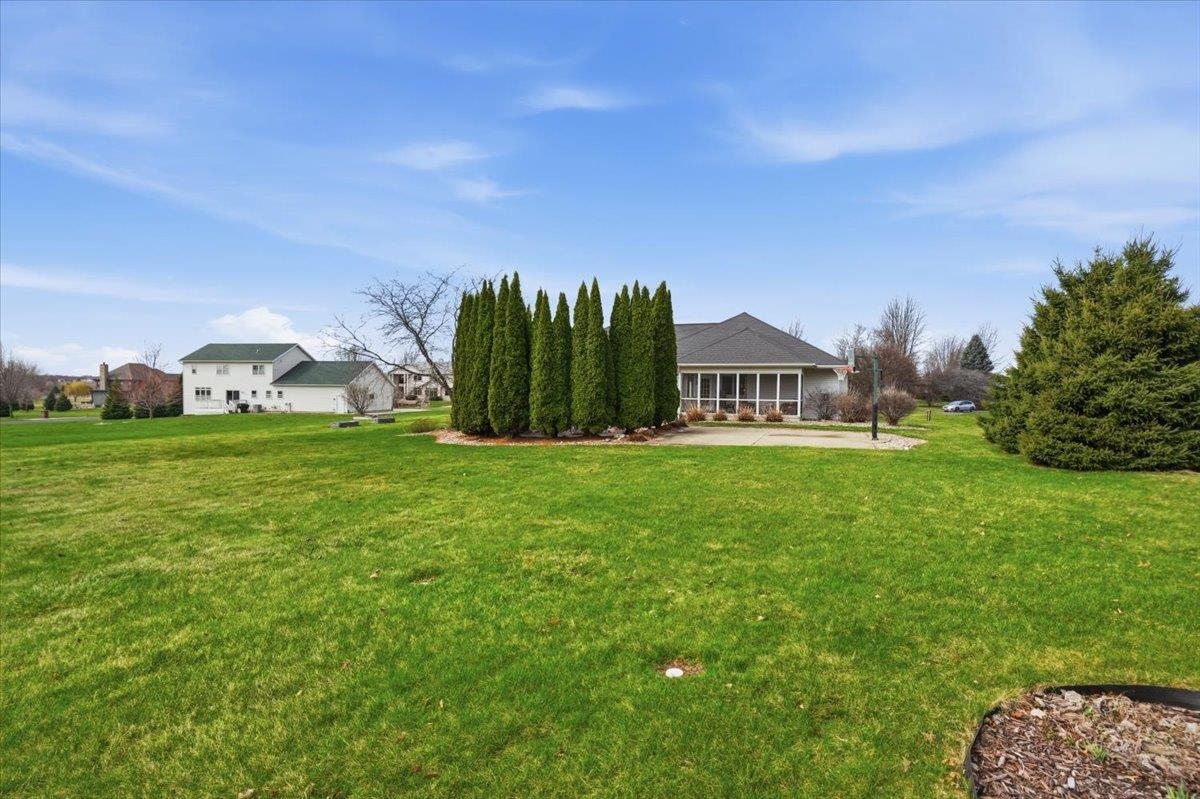 3034 Saddle Brooke Trail