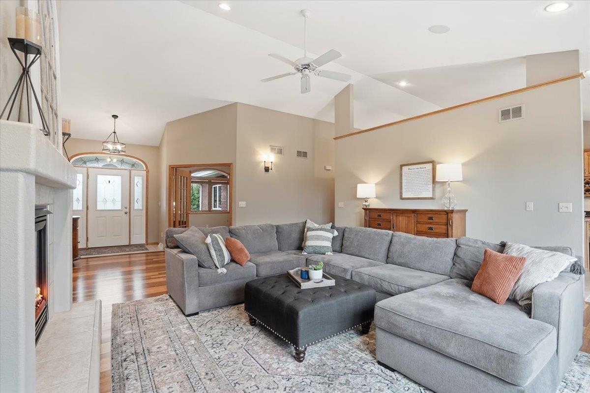 3034 Saddle Brooke Trail