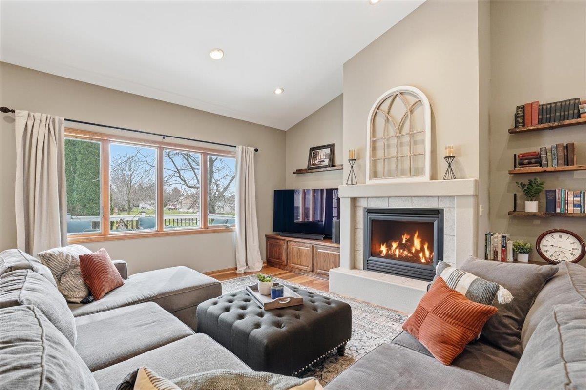 3034 Saddle Brooke Trail