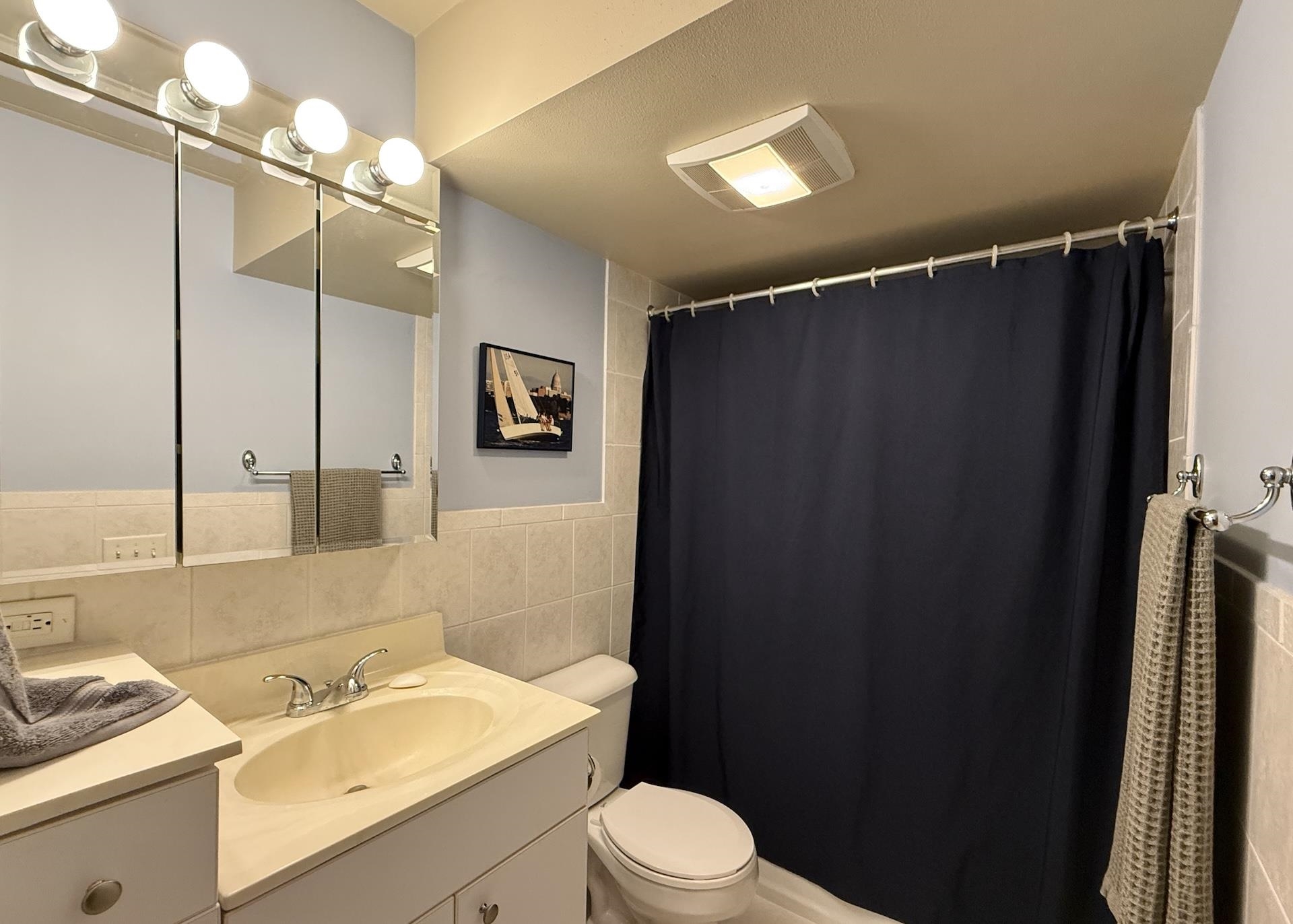 2051 Allen Boulevard 103