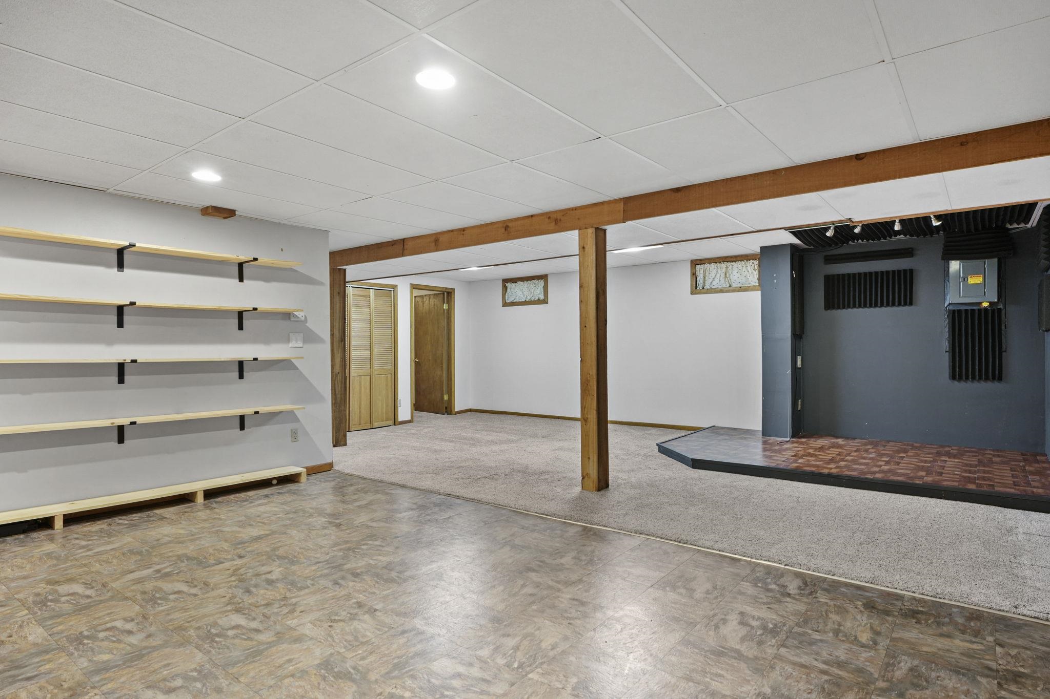 2313 Muir Field Road