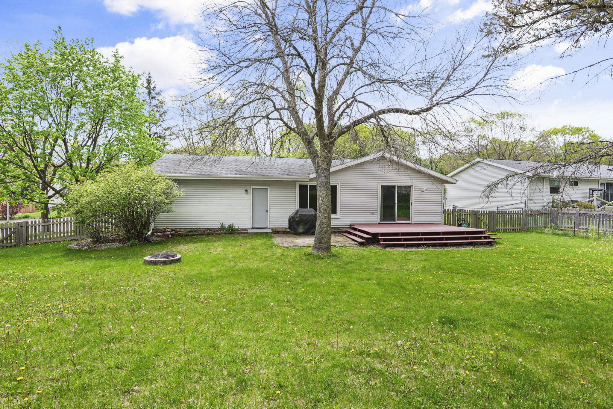 2313 Muir Field Road