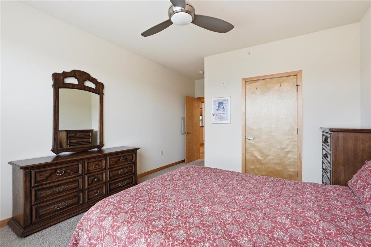 555 S Midvale Boulevard 216